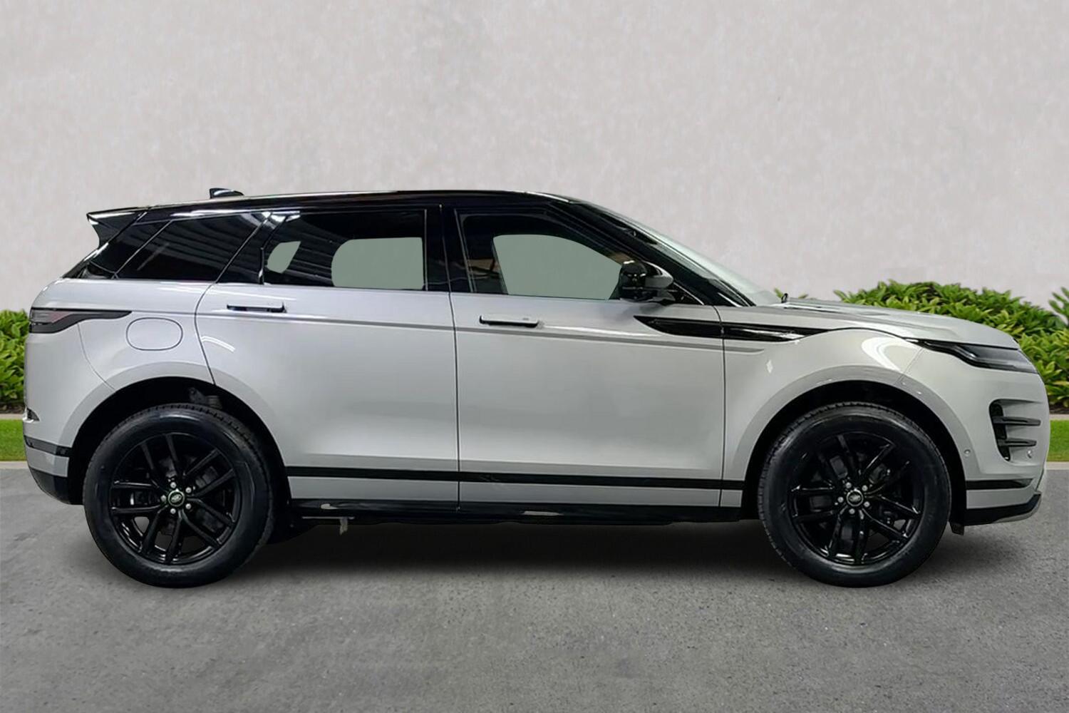 Land Rover Range Rover Evoque view 3
