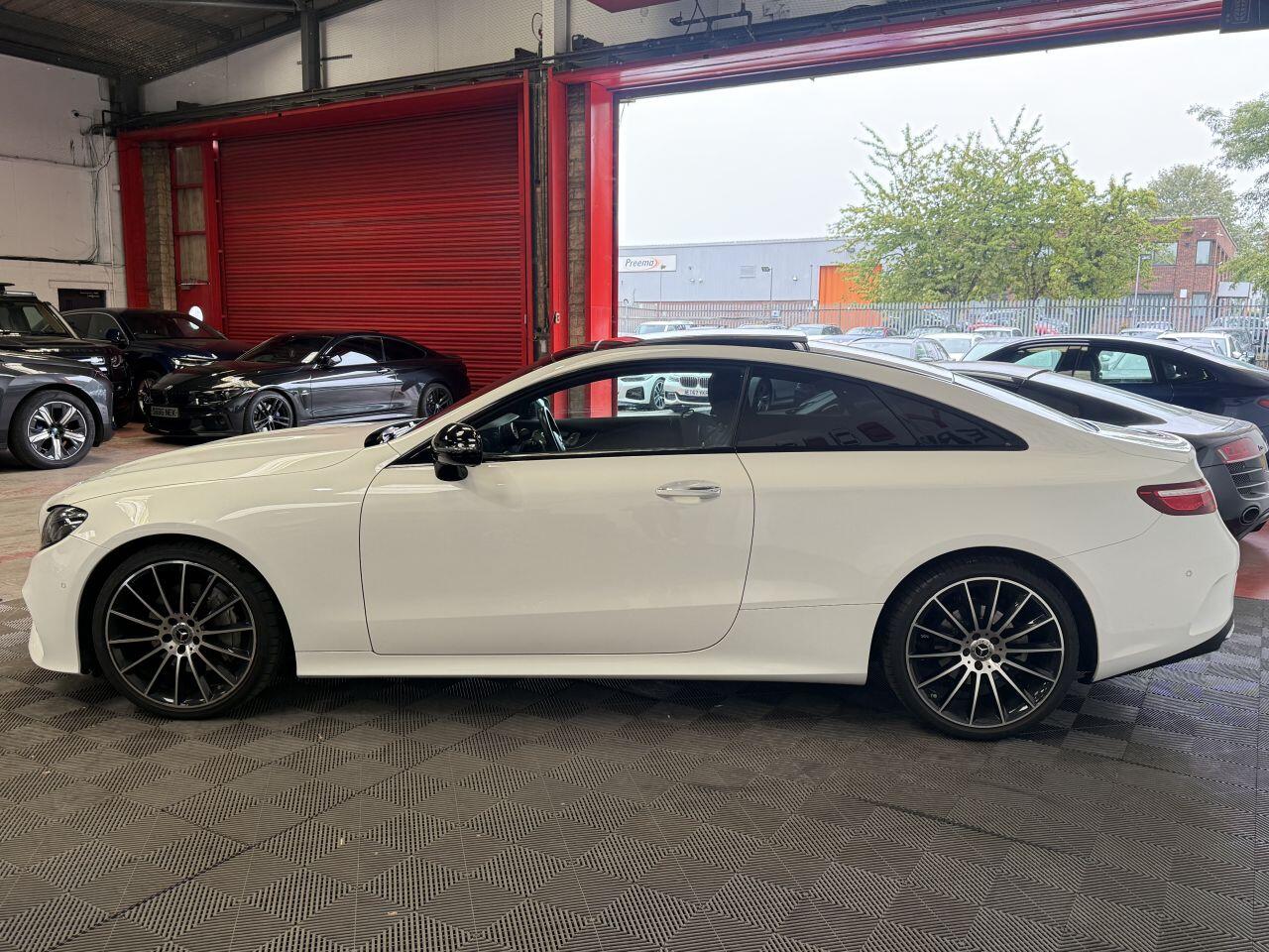 Mercedes-Benz E Class view 6