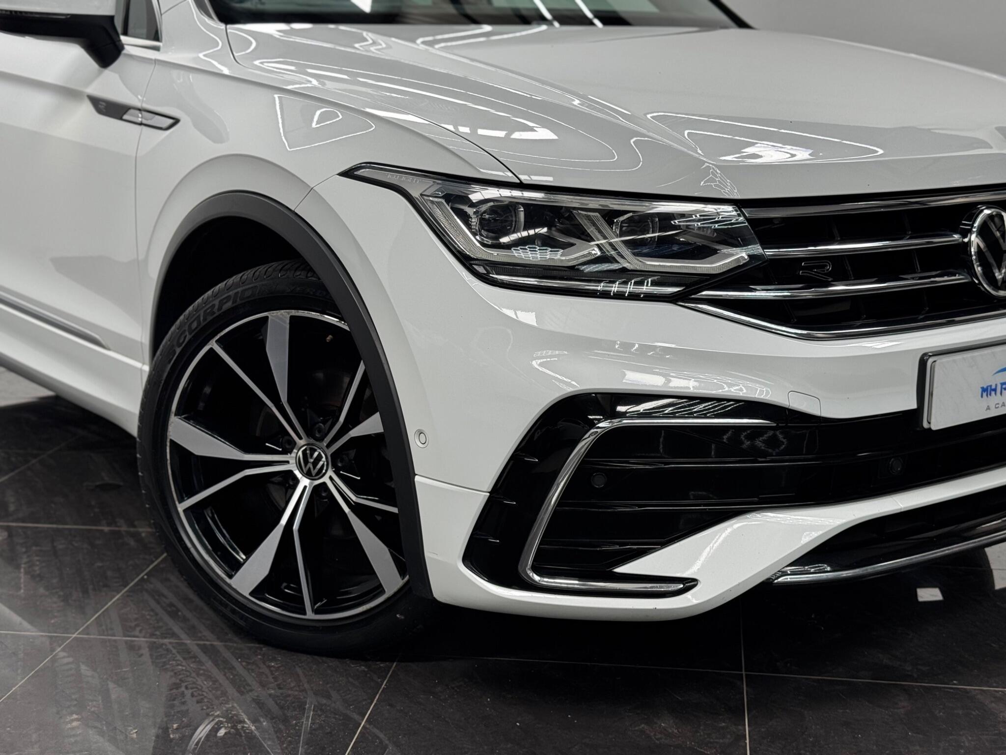 Volkswagen Tiguan view 11