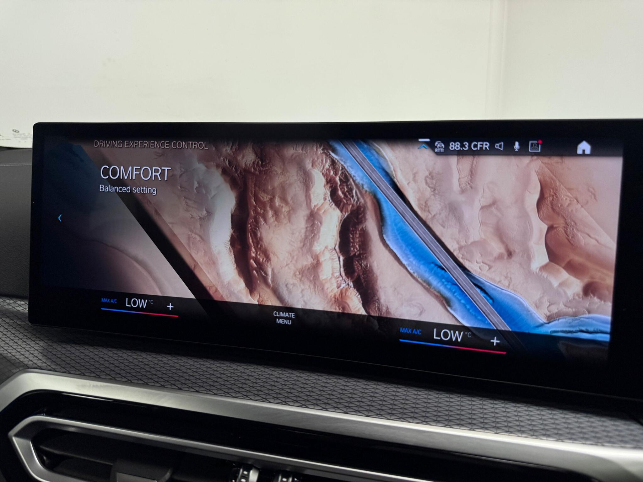 BMW I4 view 45