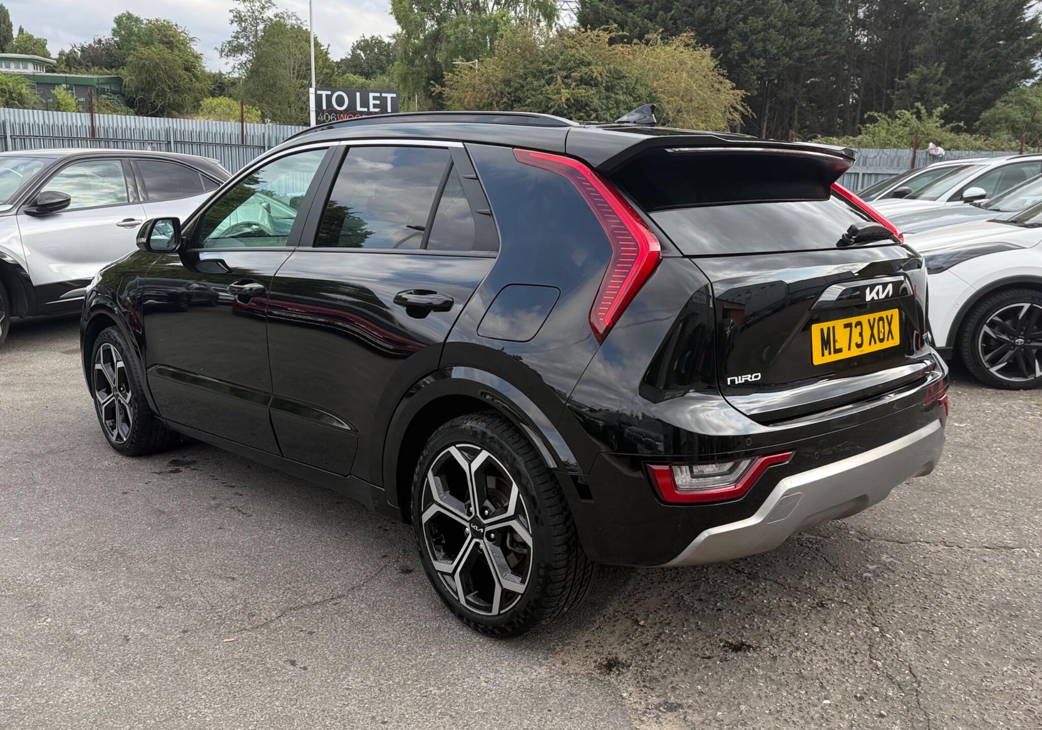 Kia Niro view 3