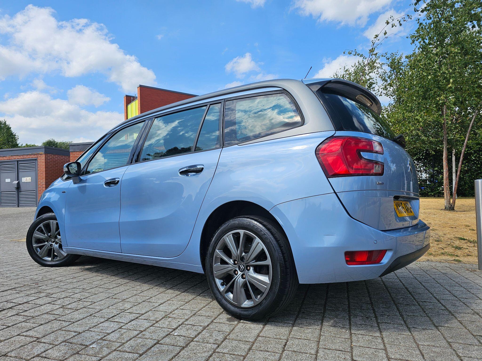 Citroen Grand C4 Picasso view 39
