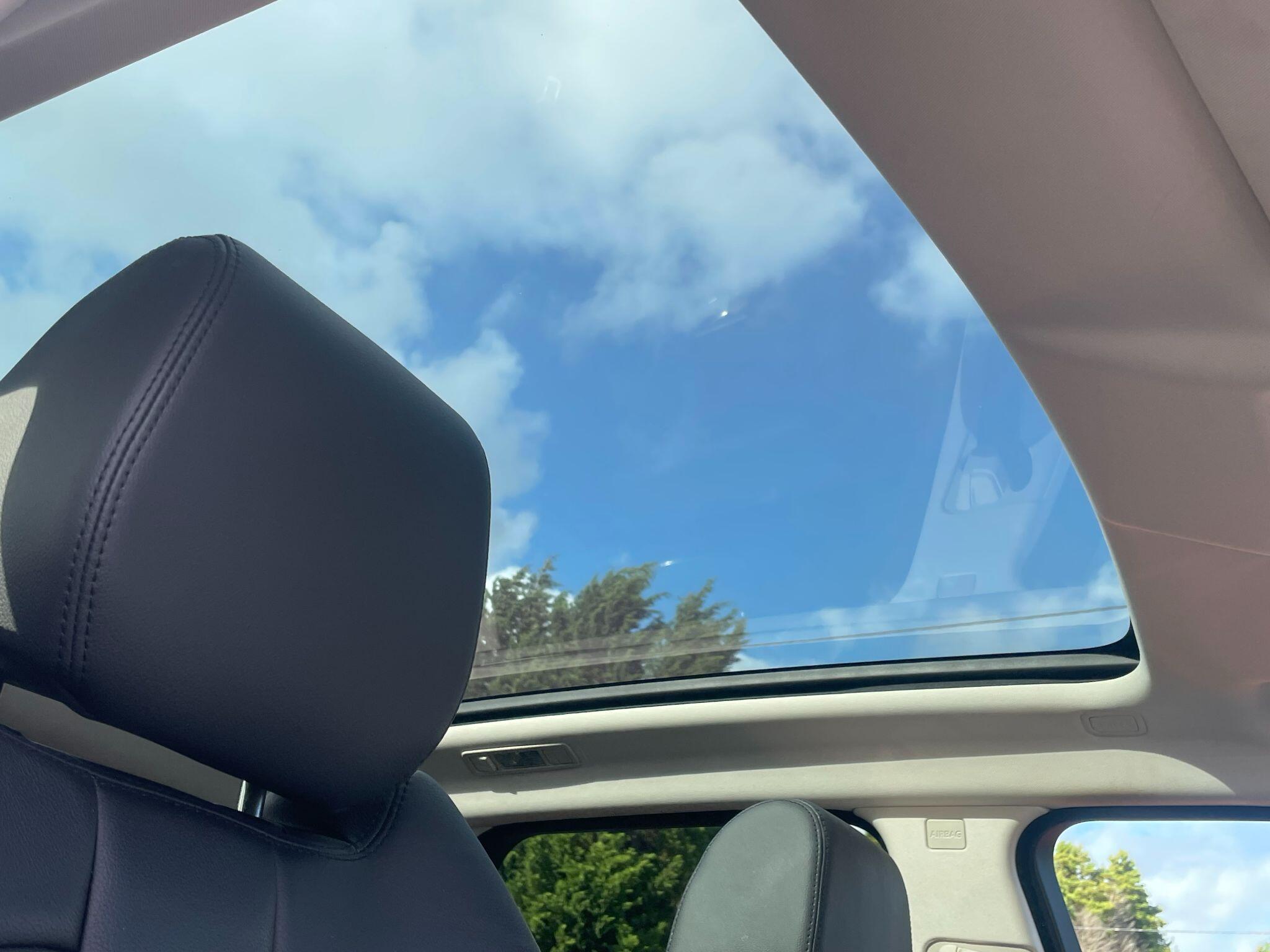 Land Rover Range Rover Evoque view 35