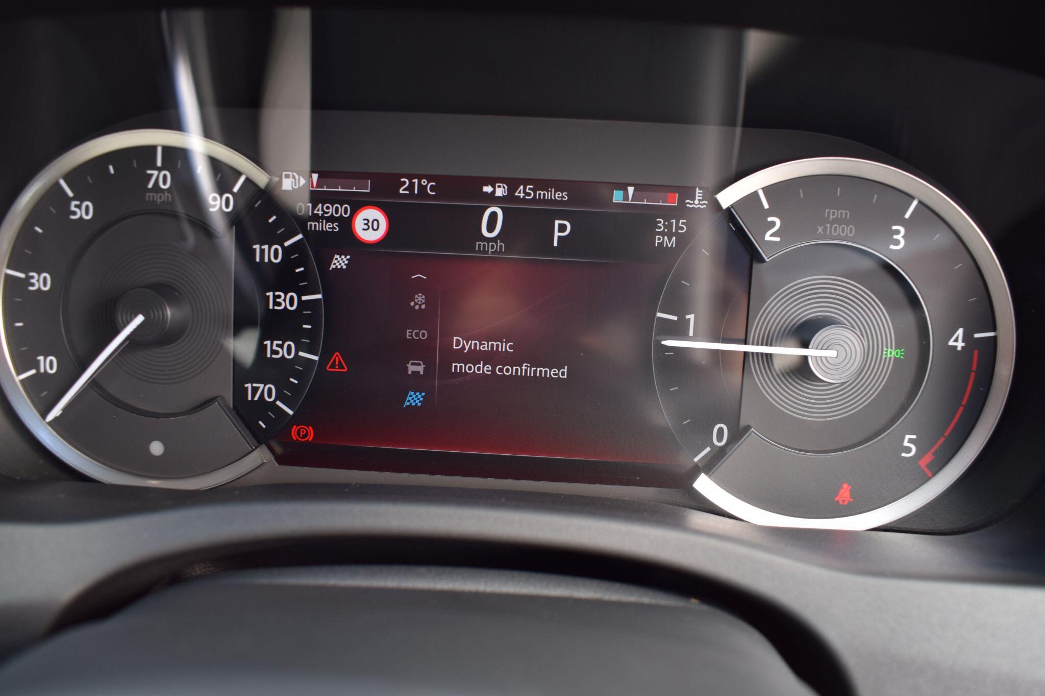 Jaguar Xe view 24