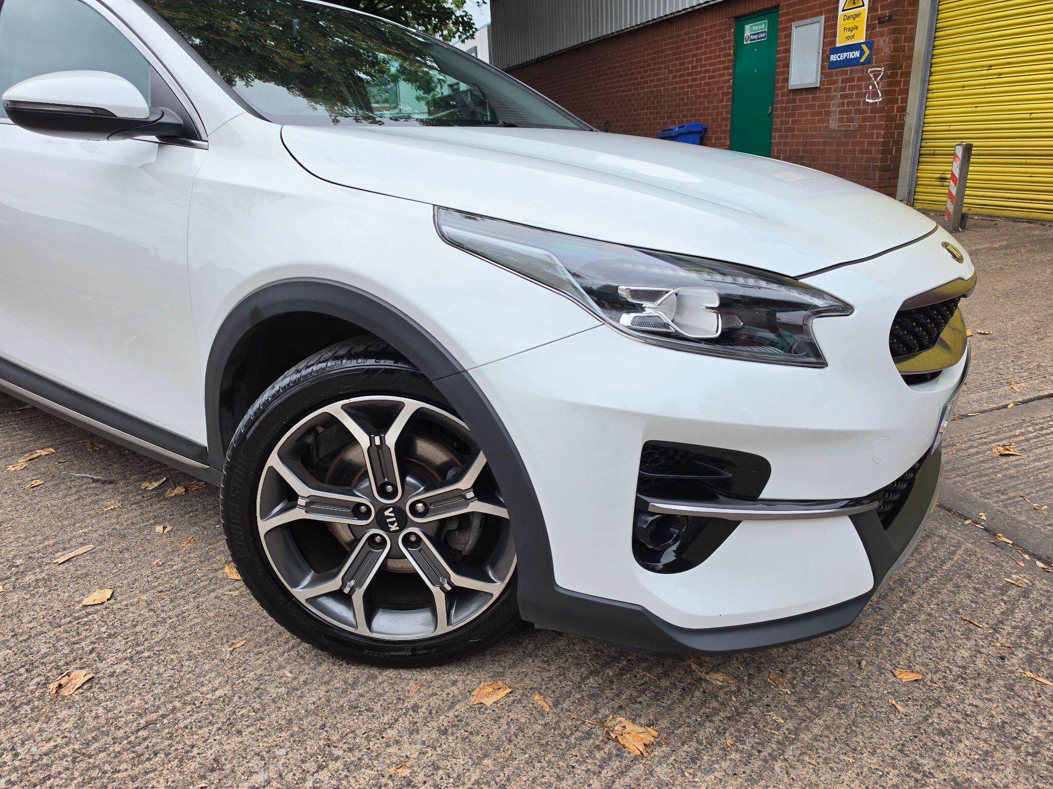 Kia Xceed view 6