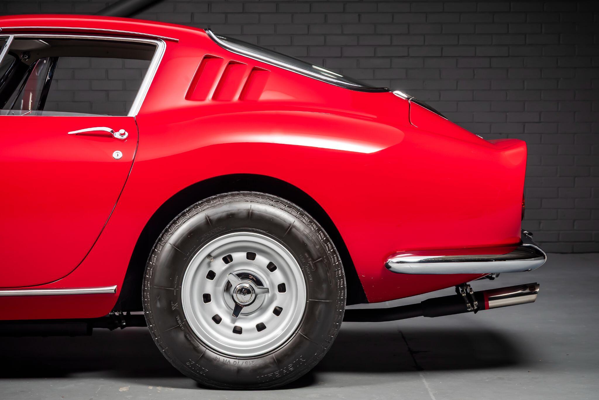 Ferrari 275 view 41