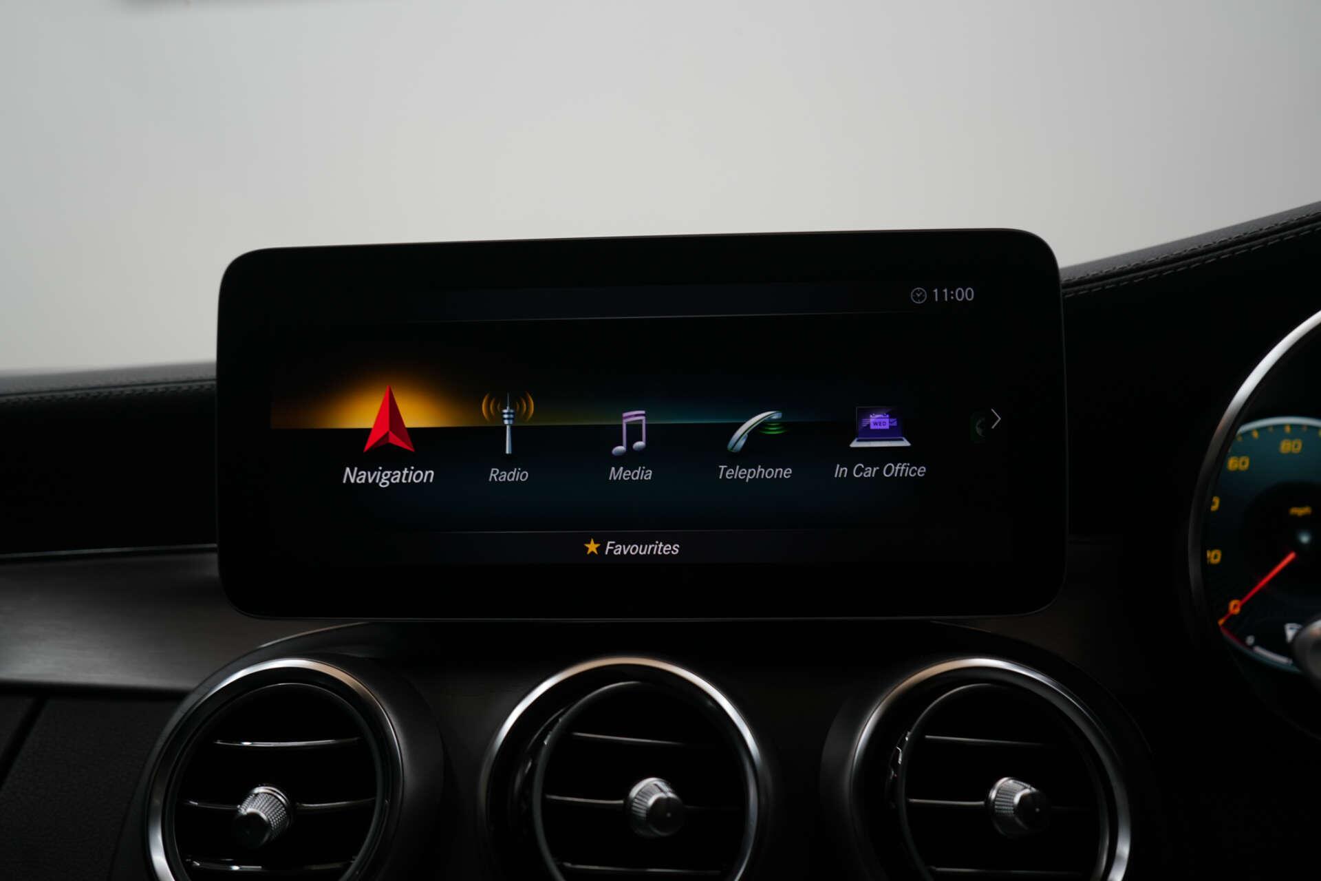 Mercedes-Benz C Class view 22