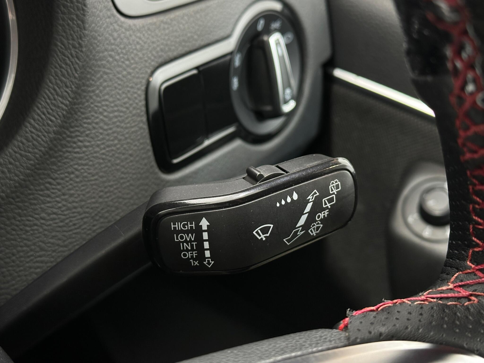 Volkswagen Polo view 17