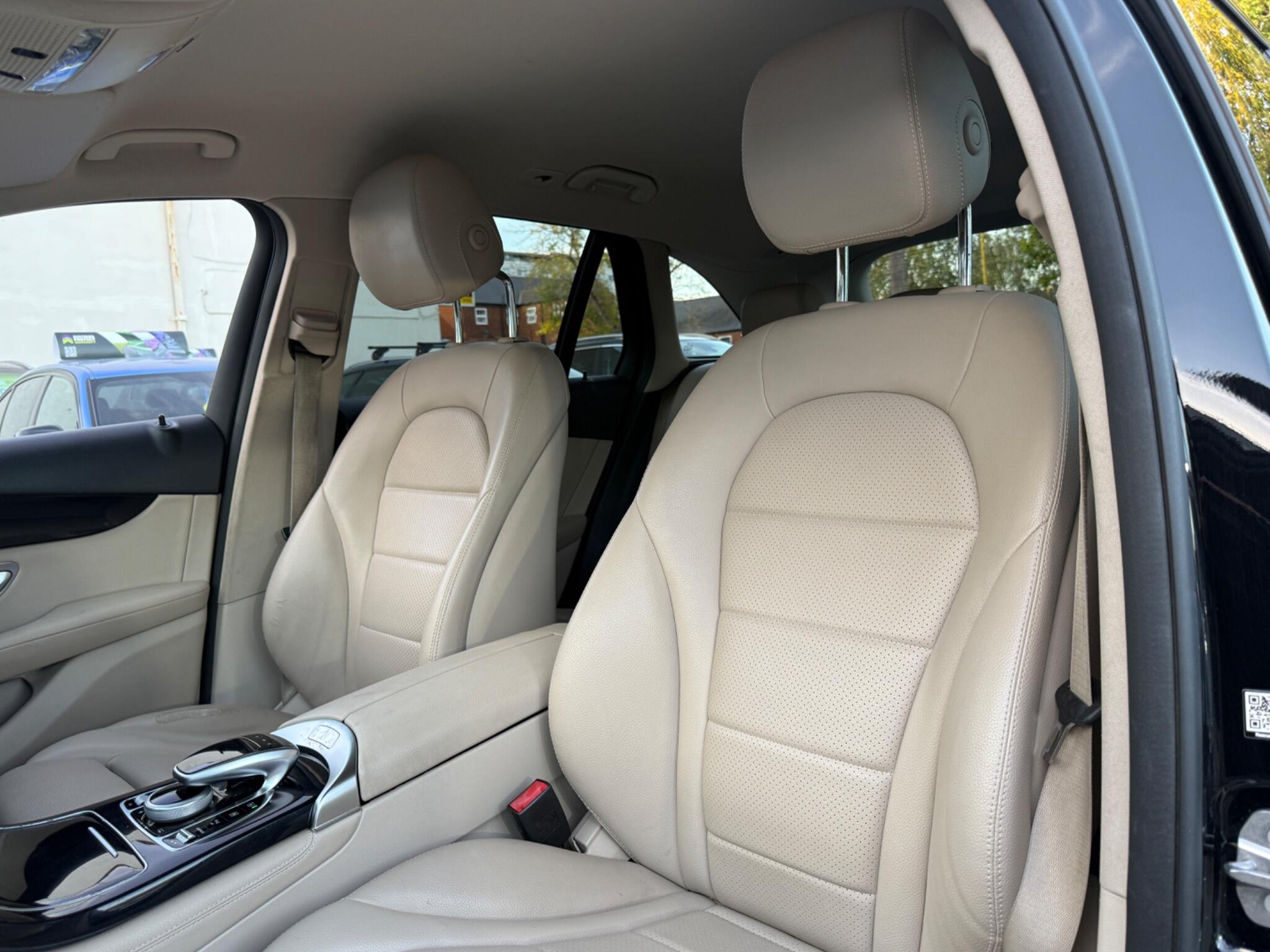 Mercedes-Benz GLC - Image 47