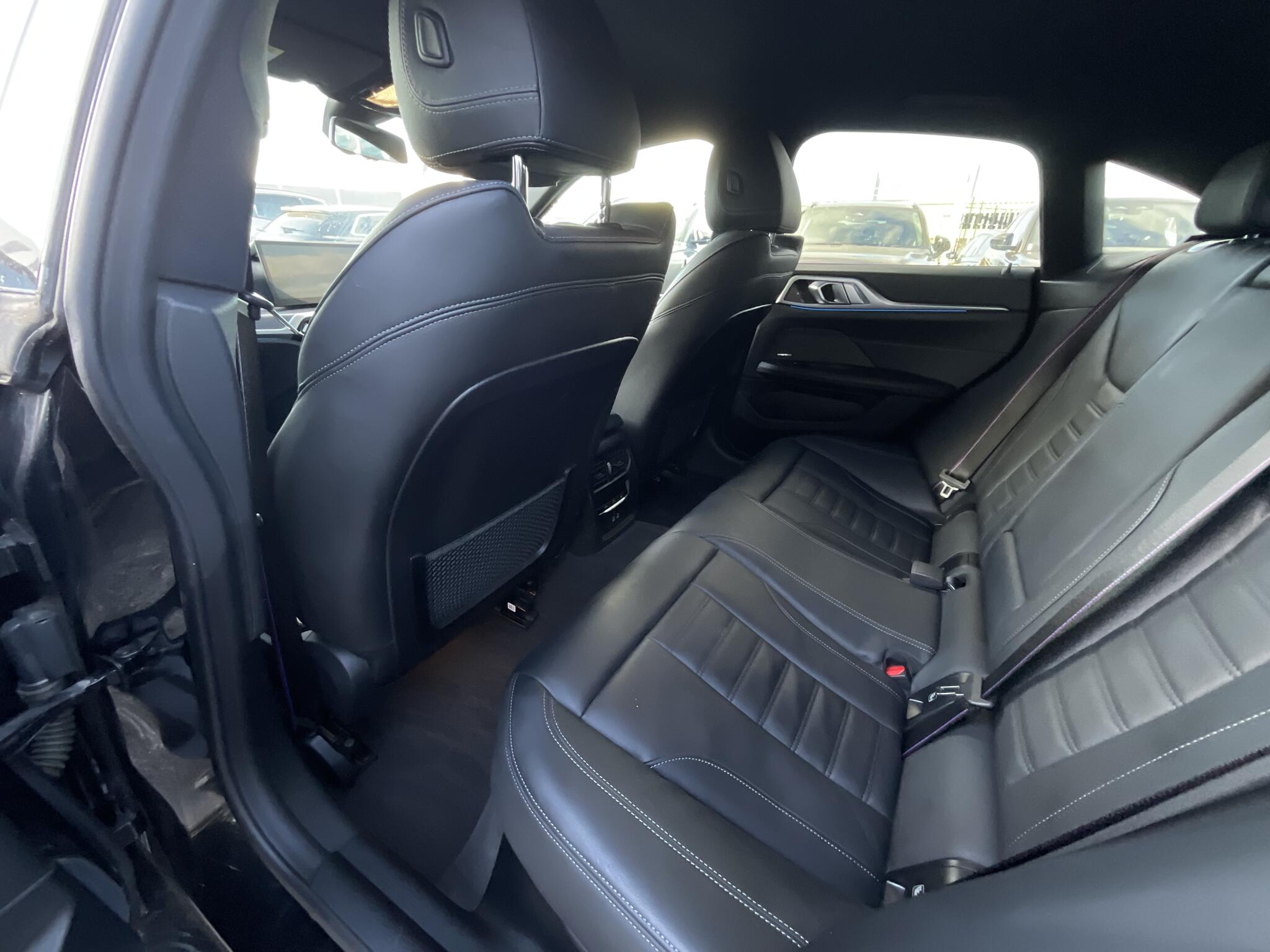 BMW i4 view 13
