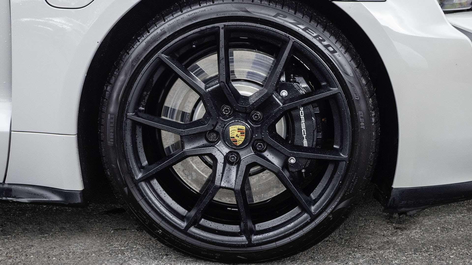 Porsche Taycan view 5