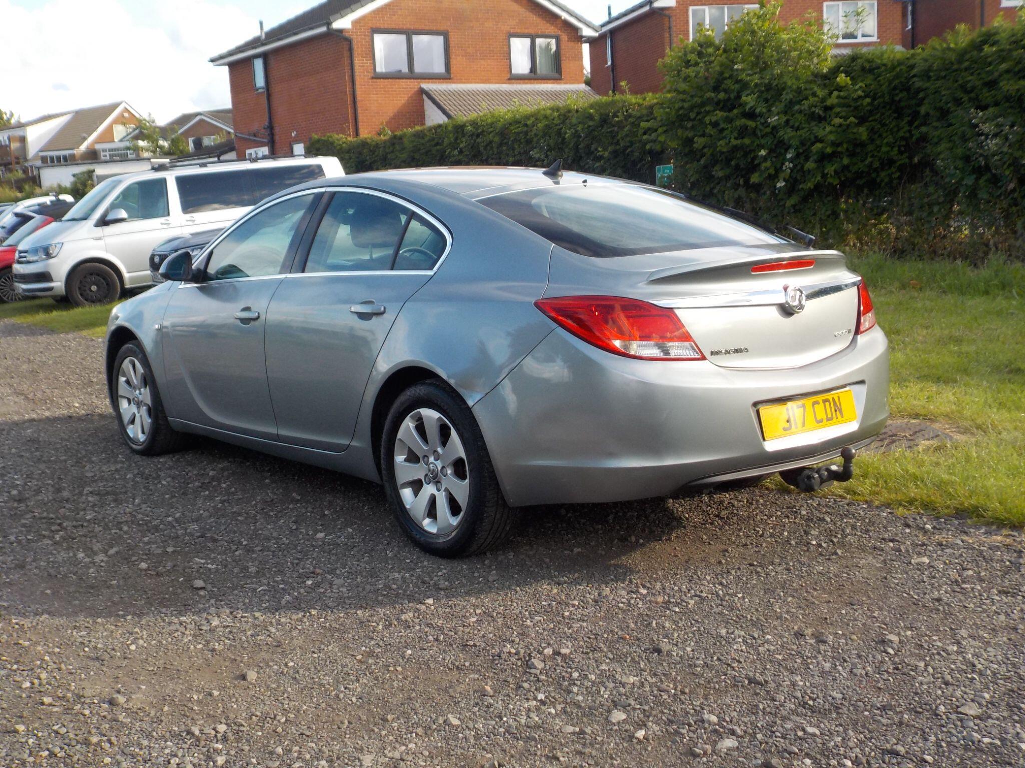 Vauxhall Insignia 2.0 CDTi ecoFLEX Tech Line Euro 5 (s/s) 5dr