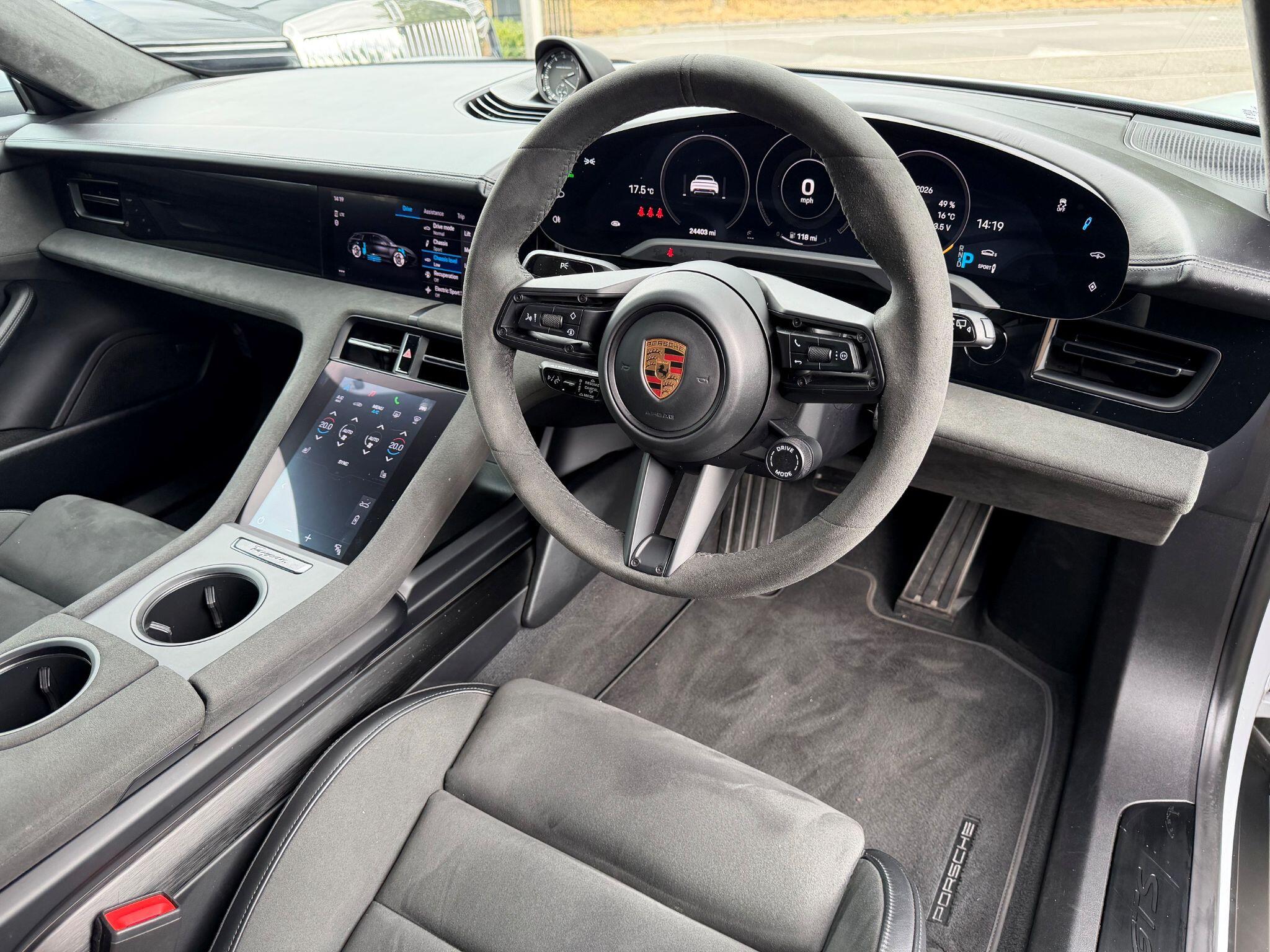 Porsche Taycan view 12