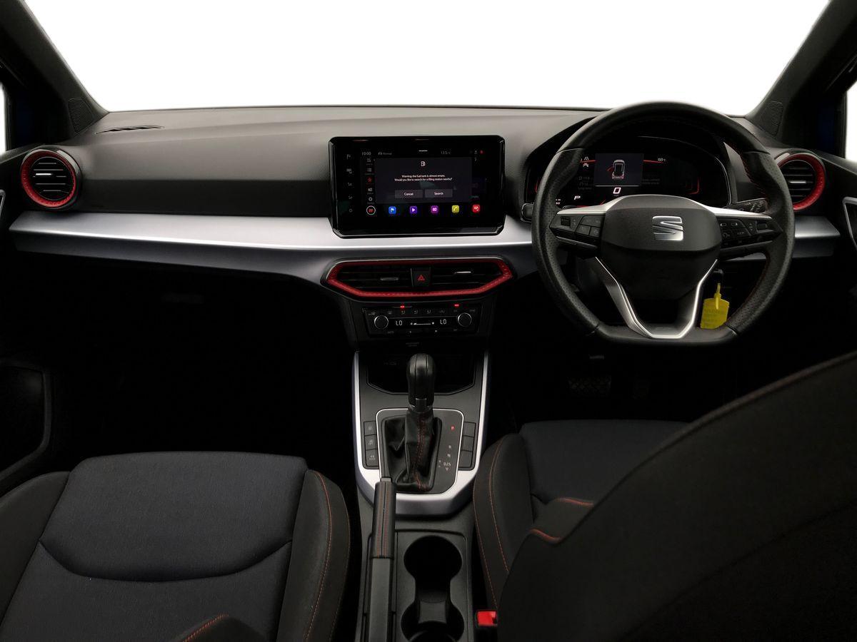SEAT Arona view 4