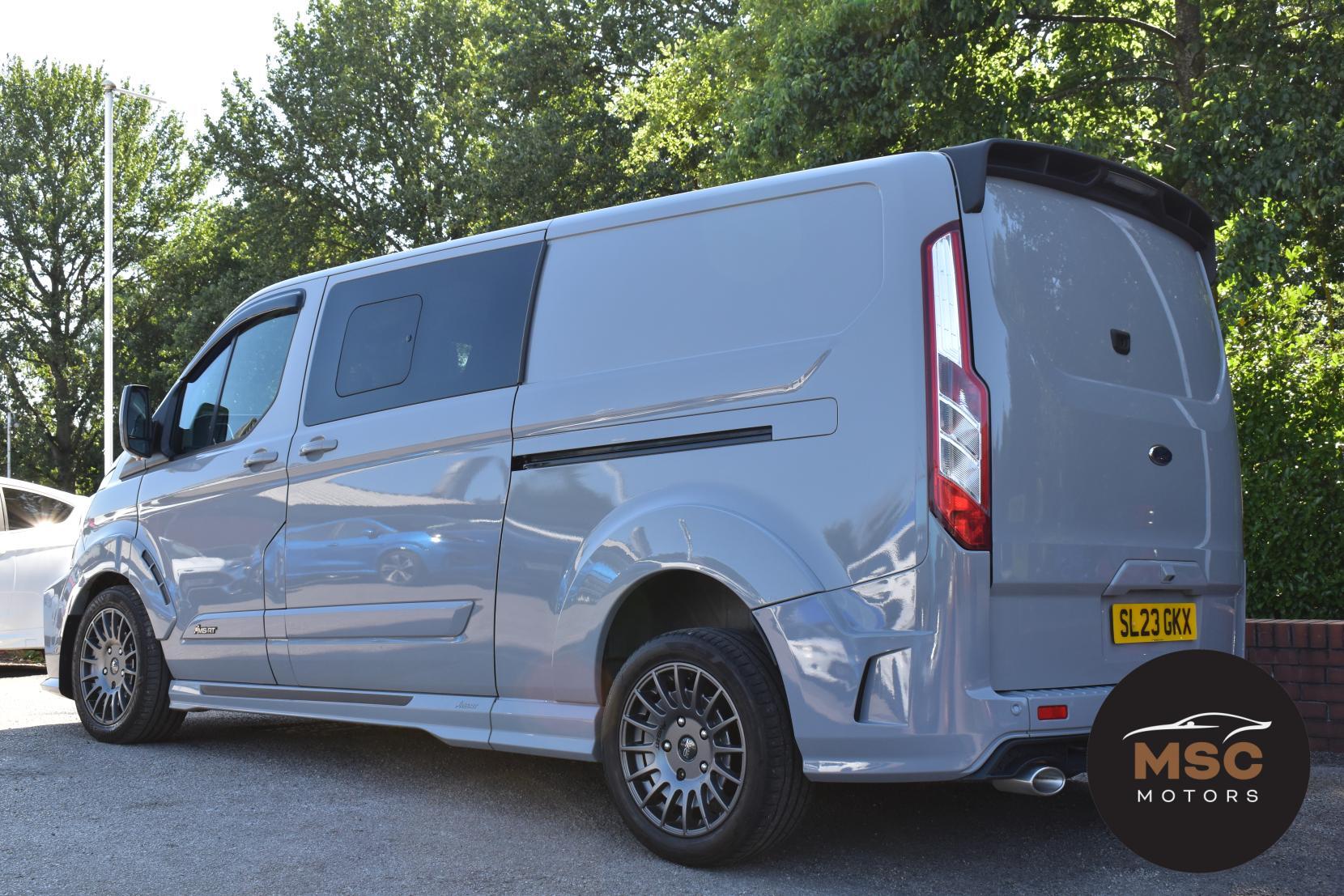 Ford Transit Custom view 12