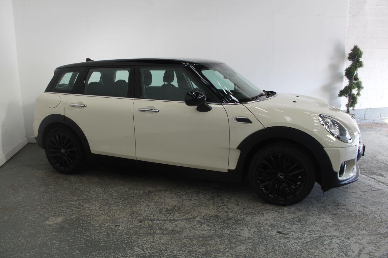 MINI Clubman view 4