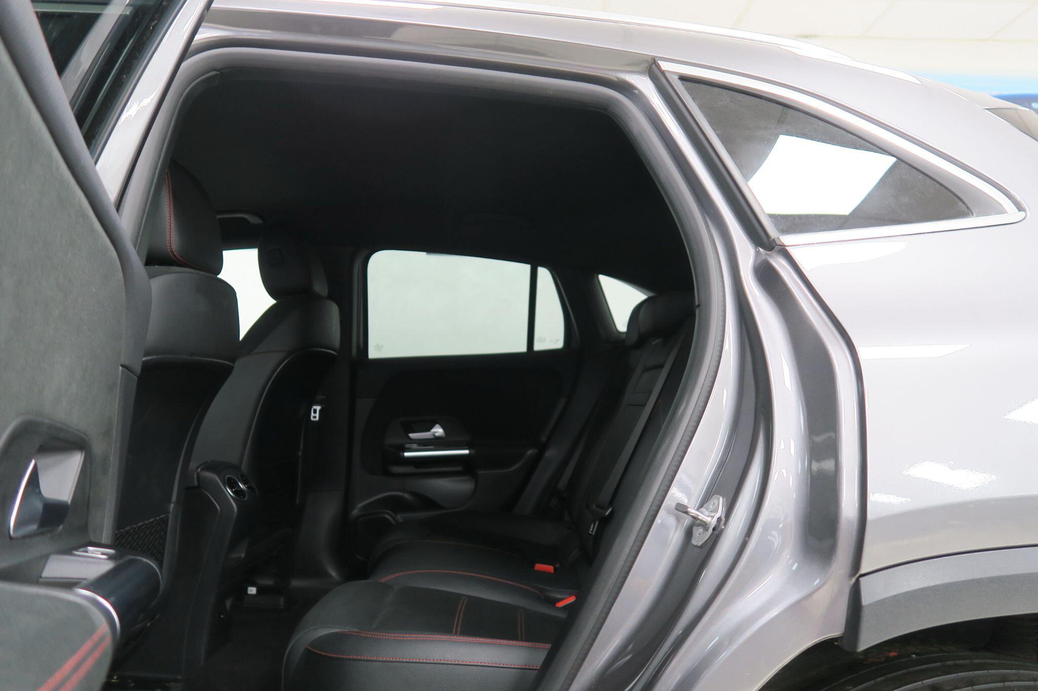 Mercedes-Benz Eqa view 11