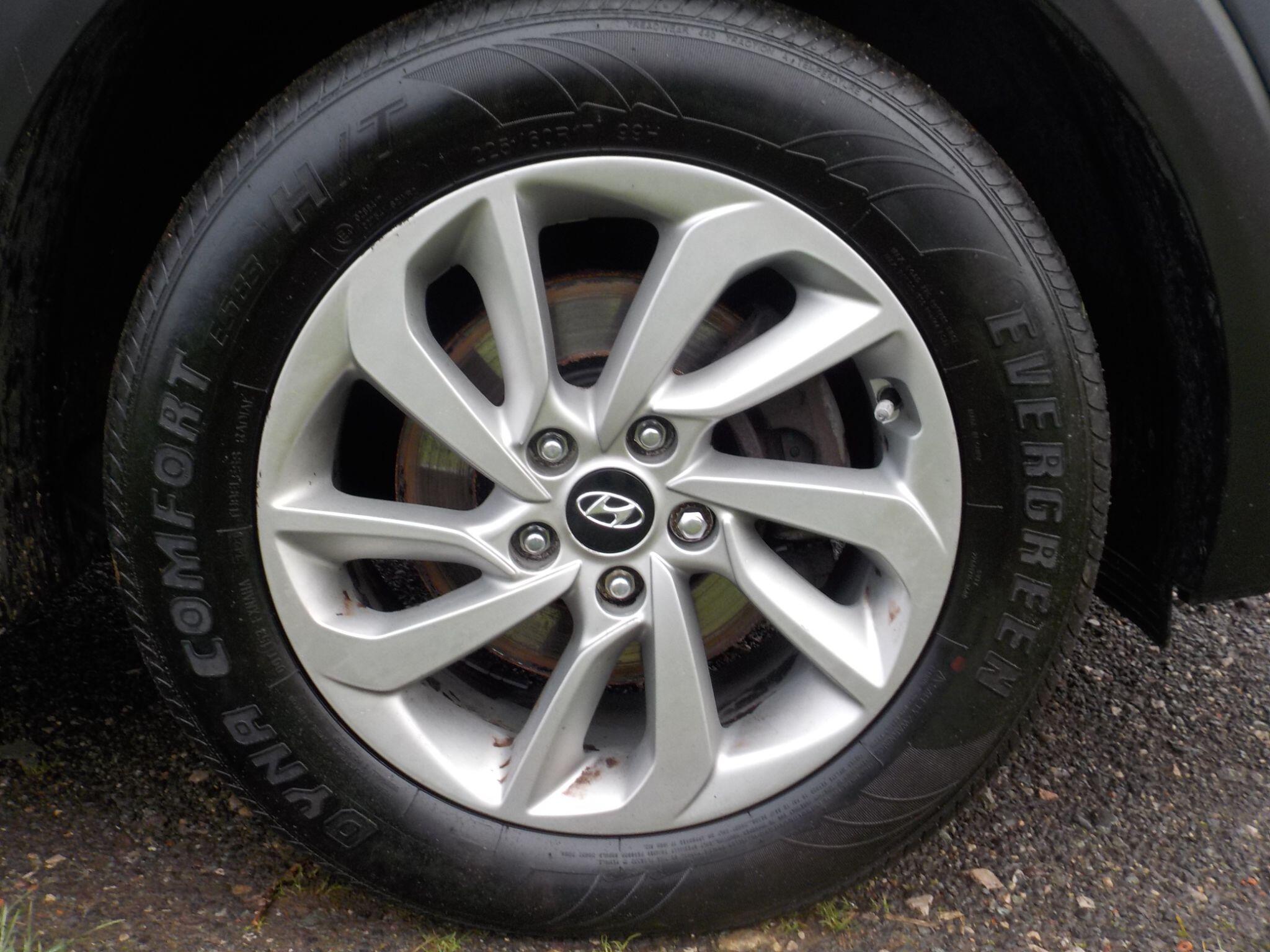 Hyundai TUCSON 1.7 CRDi Blue Drive SE Nav Euro 6 (s/s) 5dr