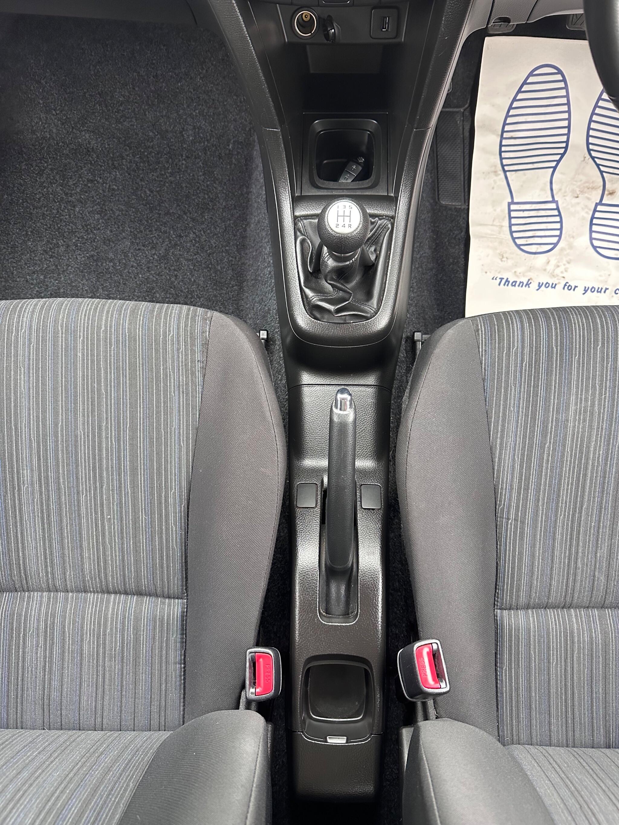 Suzuki Swift view 45