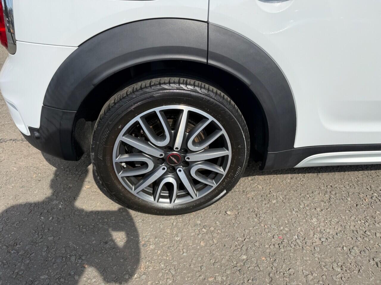 MINI Countryman view 28
