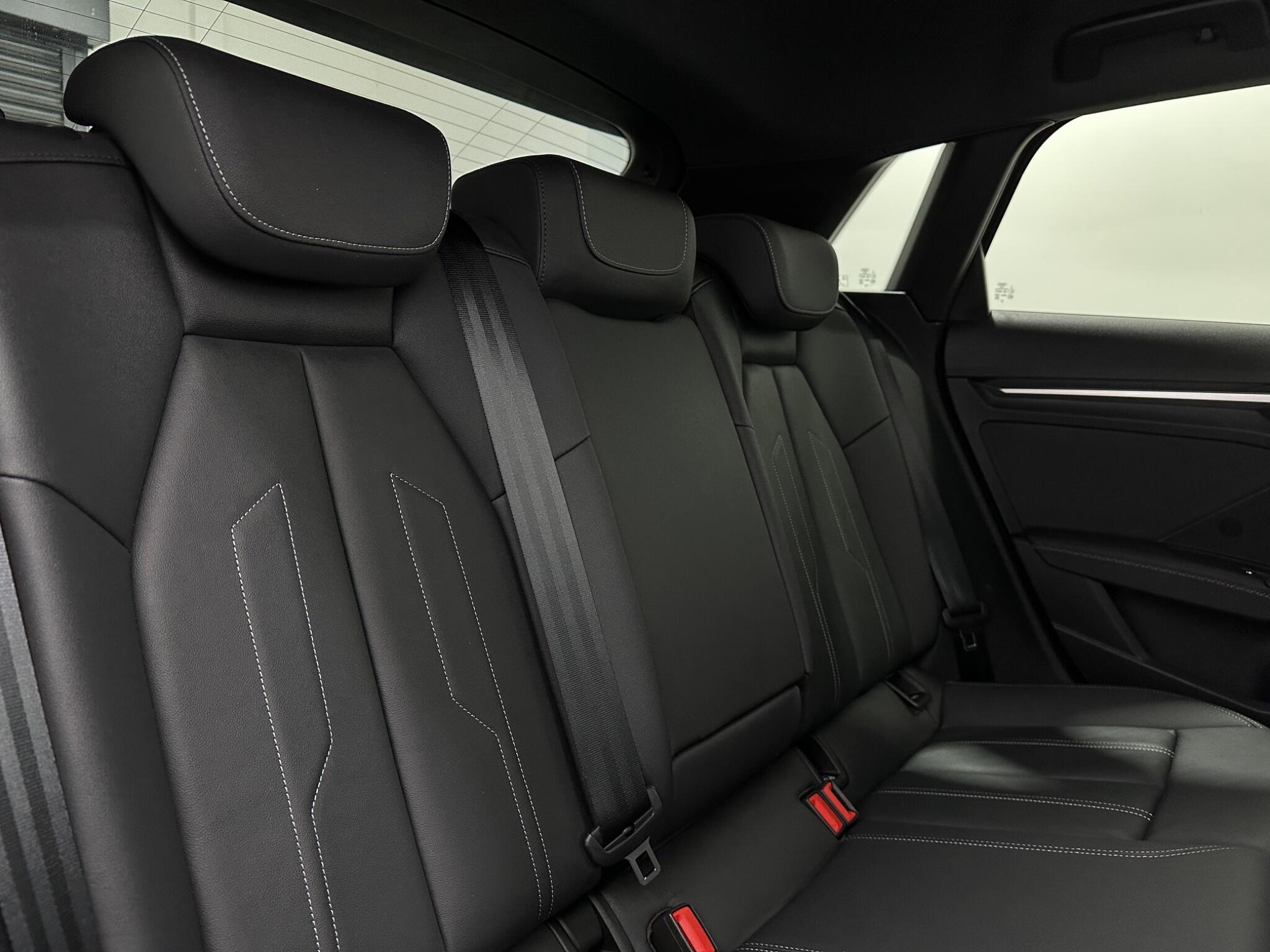 Audi A3 view 40