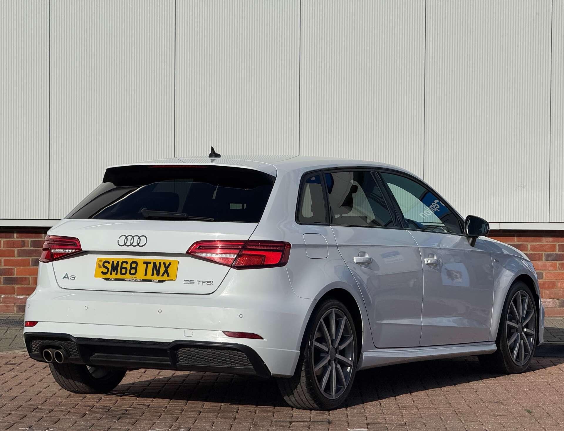 Audi A3 view 6