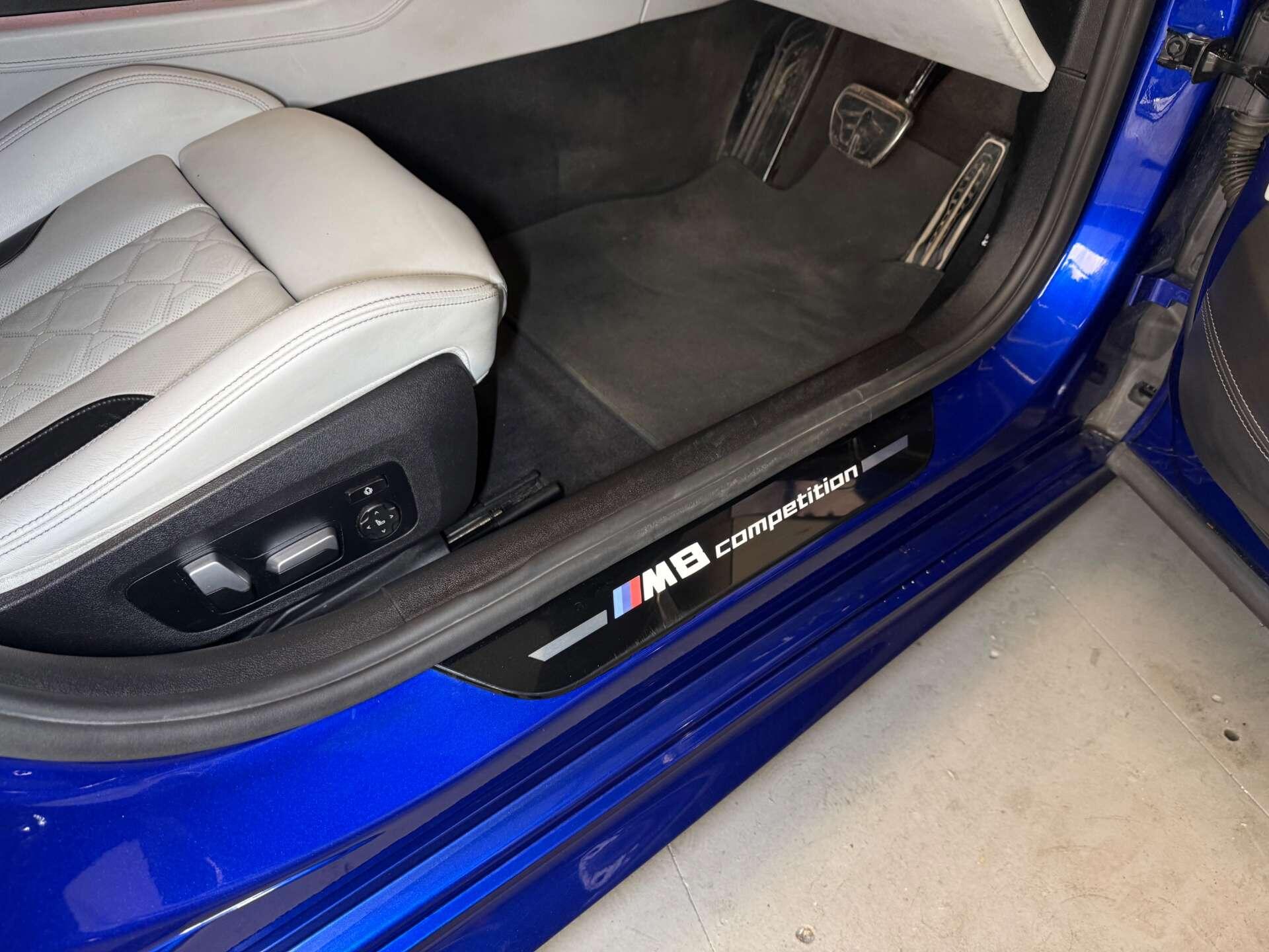 BMW M8 view 21