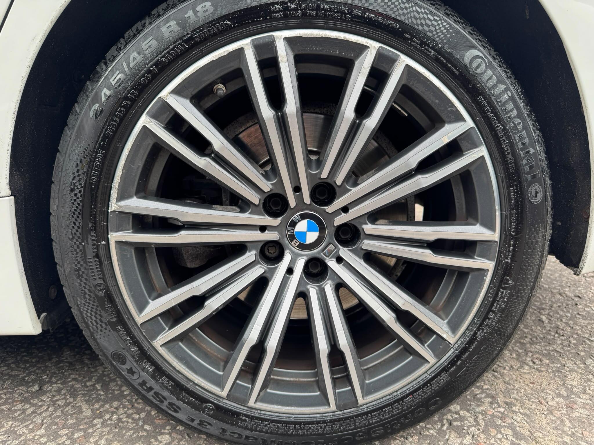 BMW 3 Series view 64