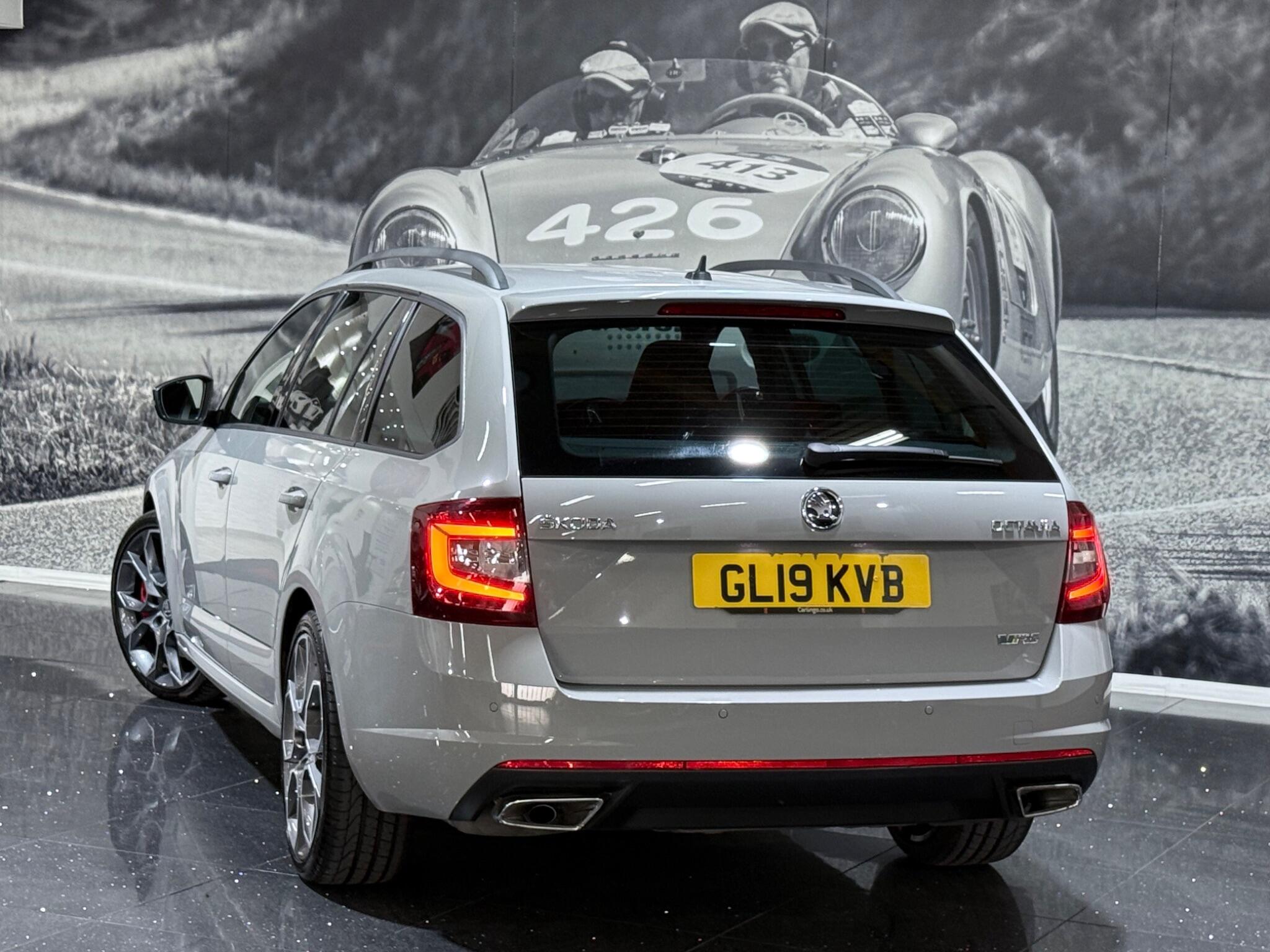 Skoda Octavia view 25