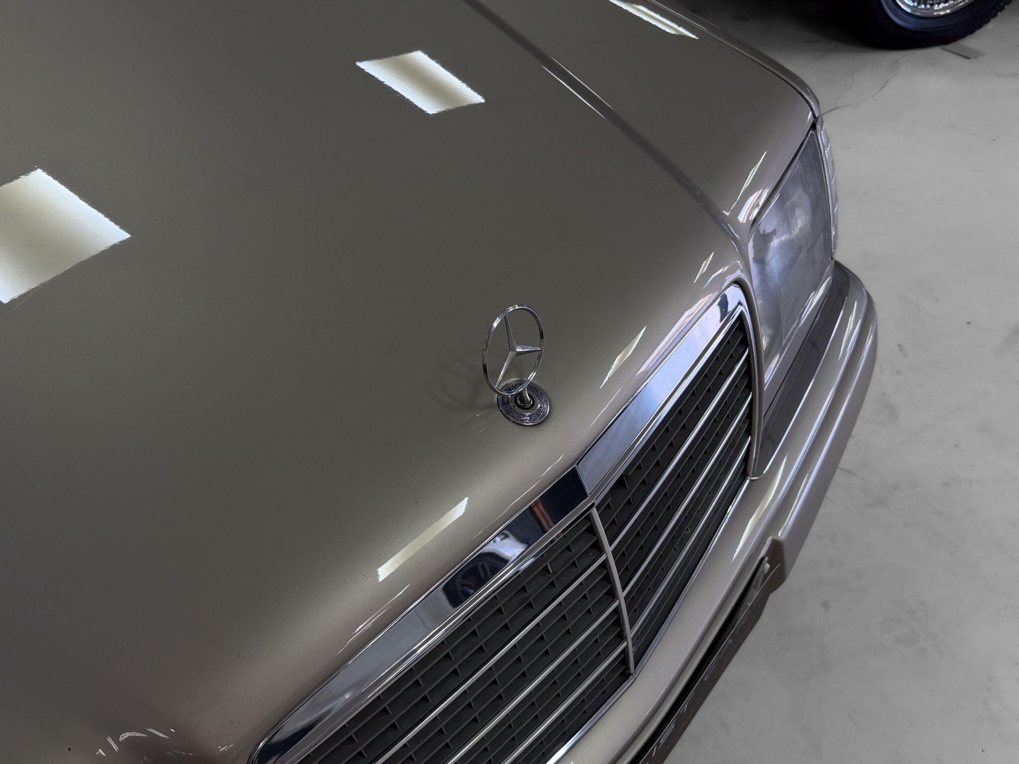 Mercedes-Benz E Class view 39