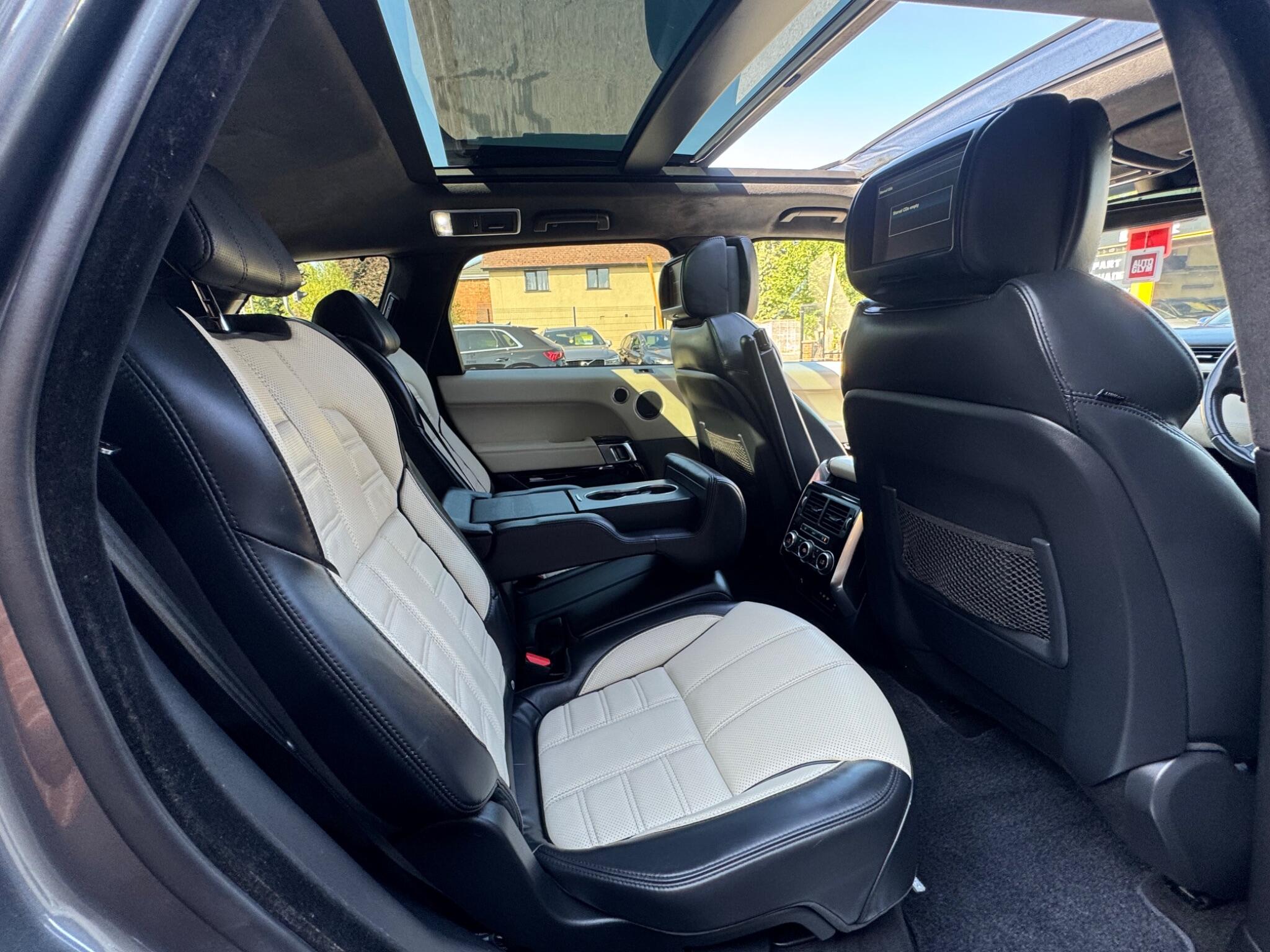 Land Rover Range Rover Sport view 18