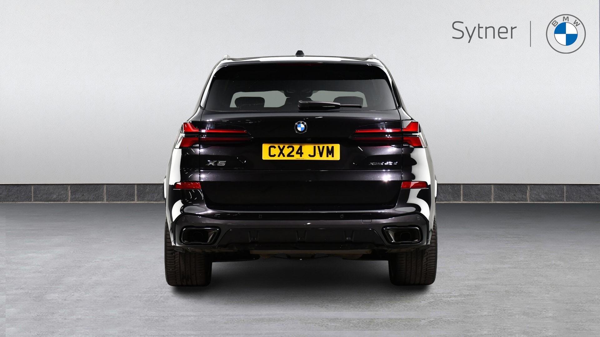 BMW X5 view 15