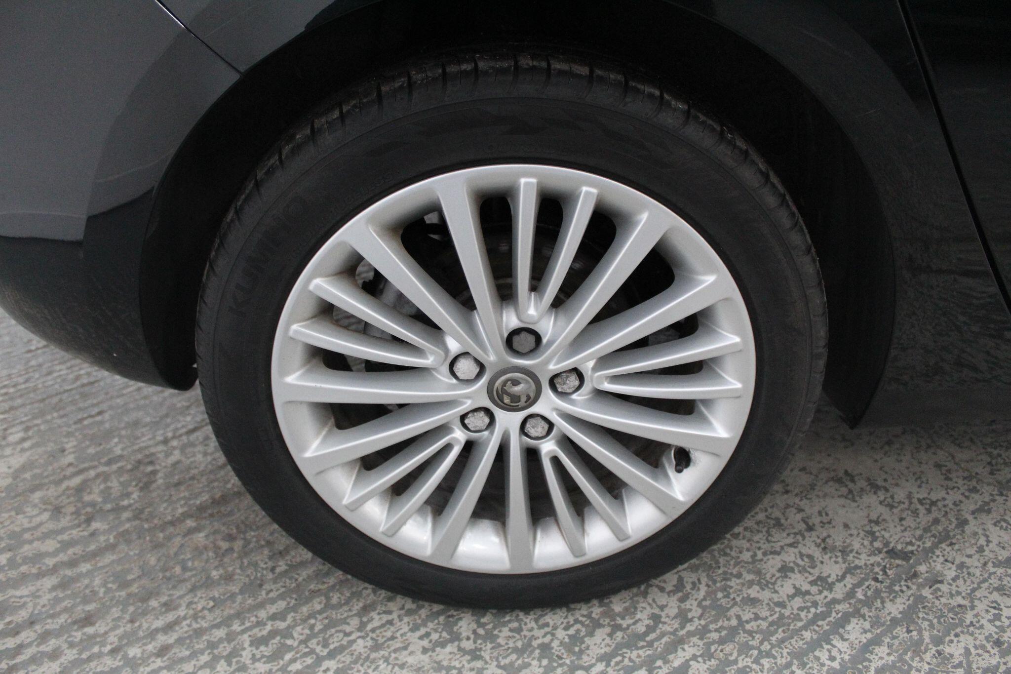 Vauxhall Astra view 52