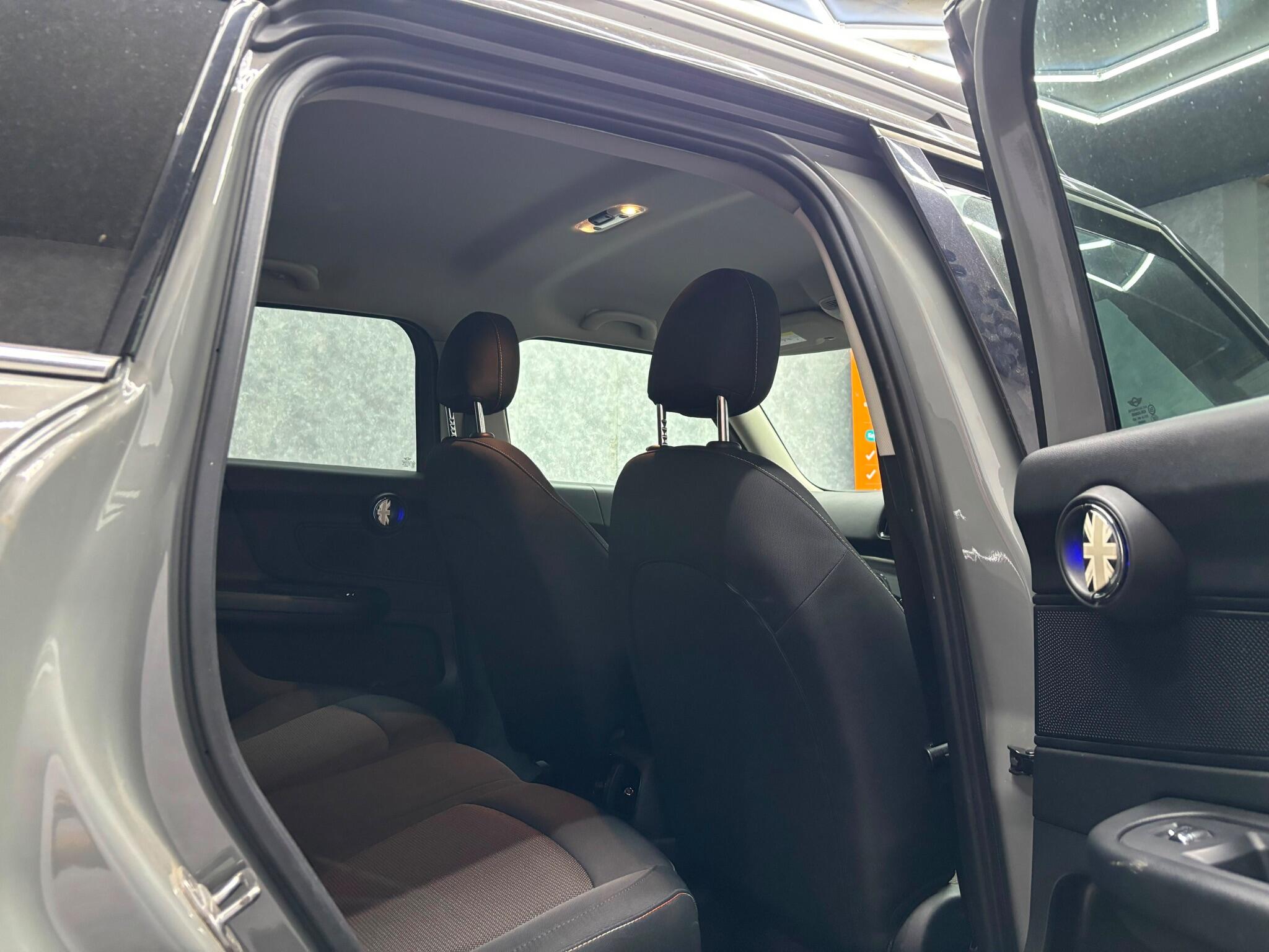 Mini Countryman view 8