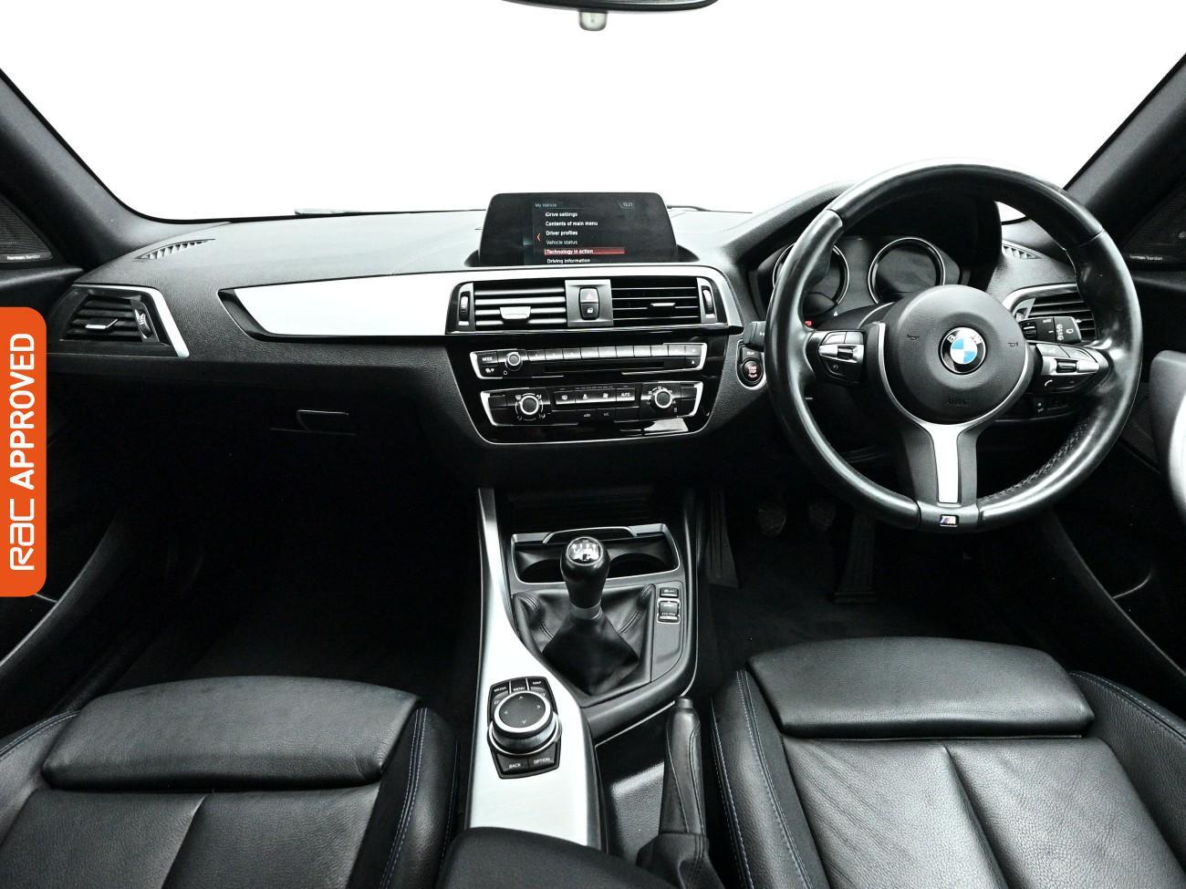BMW 1 Series view 2