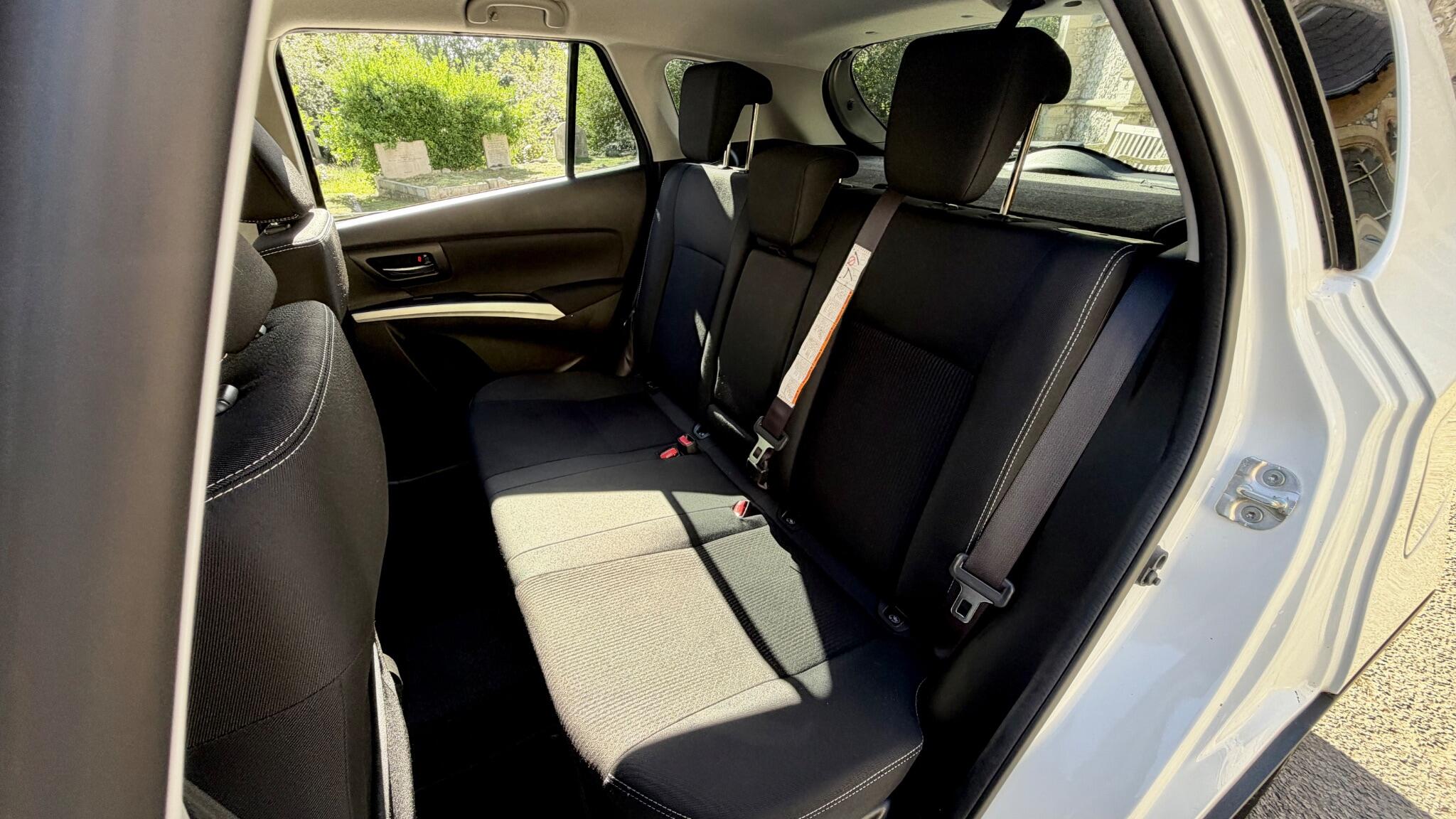 Suzuki SX4 S-Cross view 27