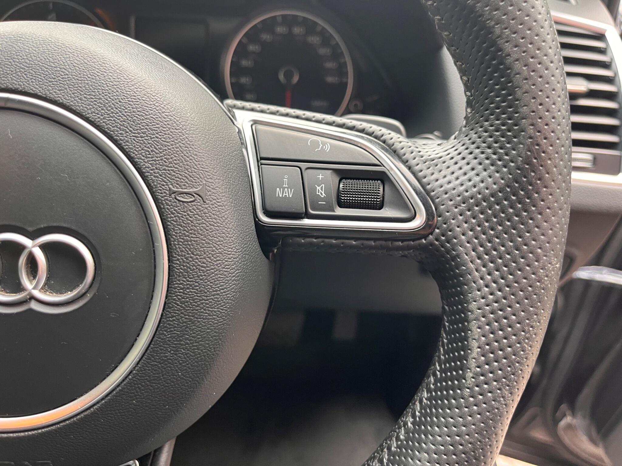 Audi Q5 view 27