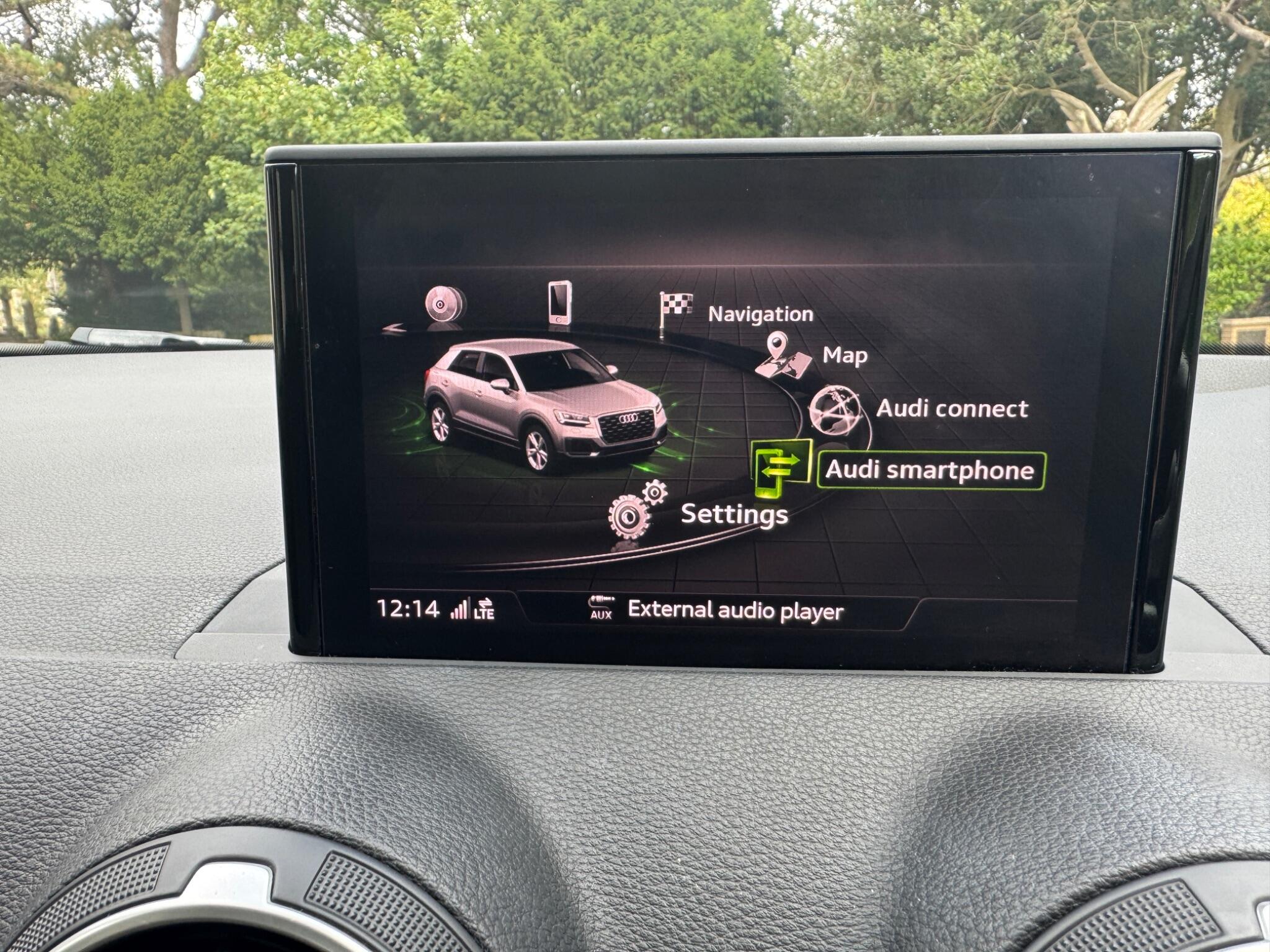 Audi Q2 view 48