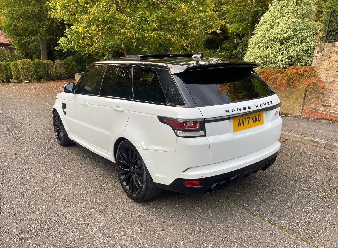 2017 Land Rover Range Rover Sport image 9