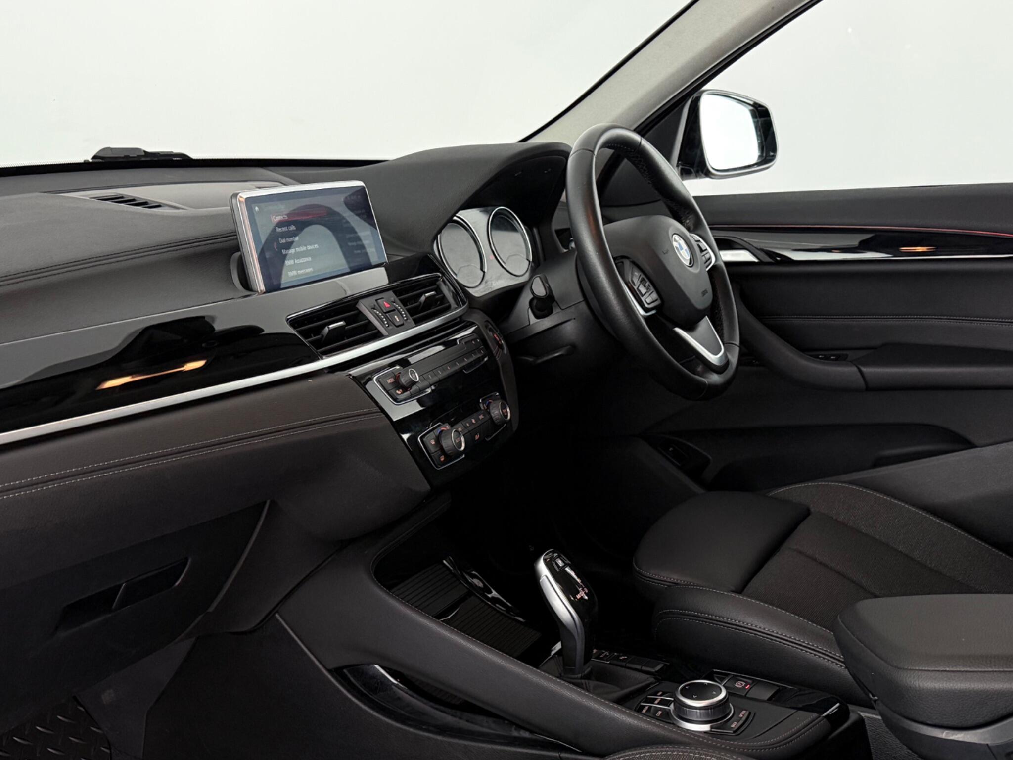 BMW X1 view 13