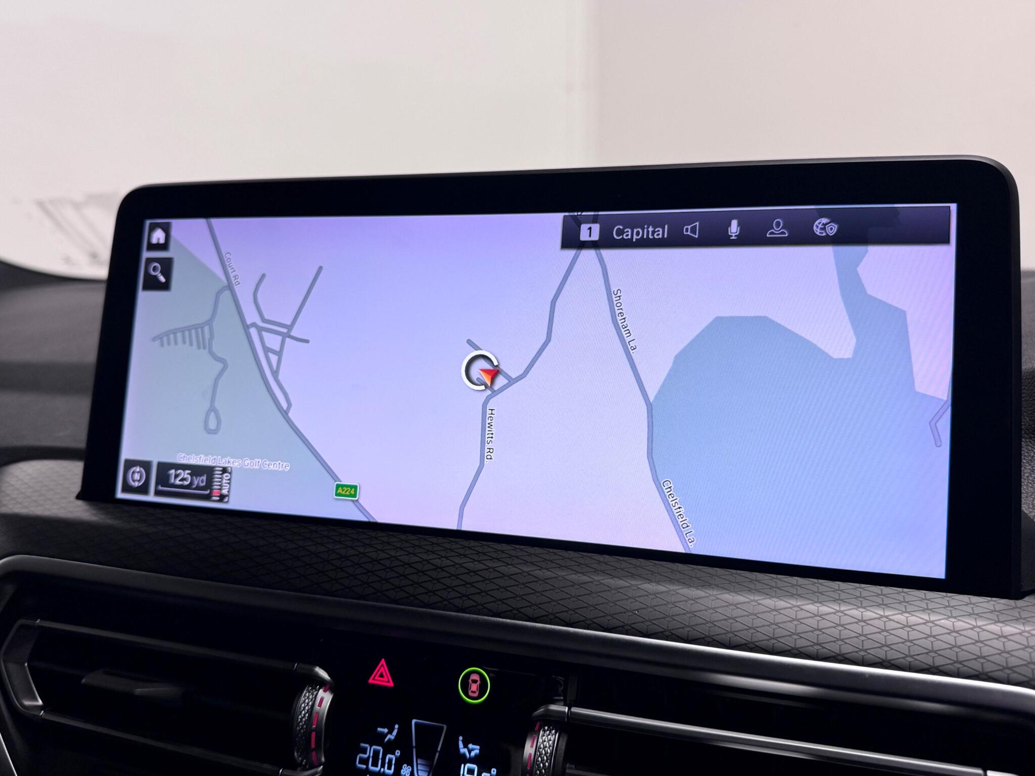 BMW X3 view 12
