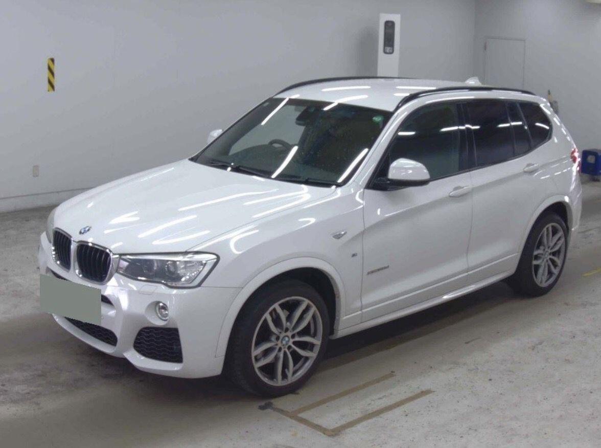 BMW X3 view 2