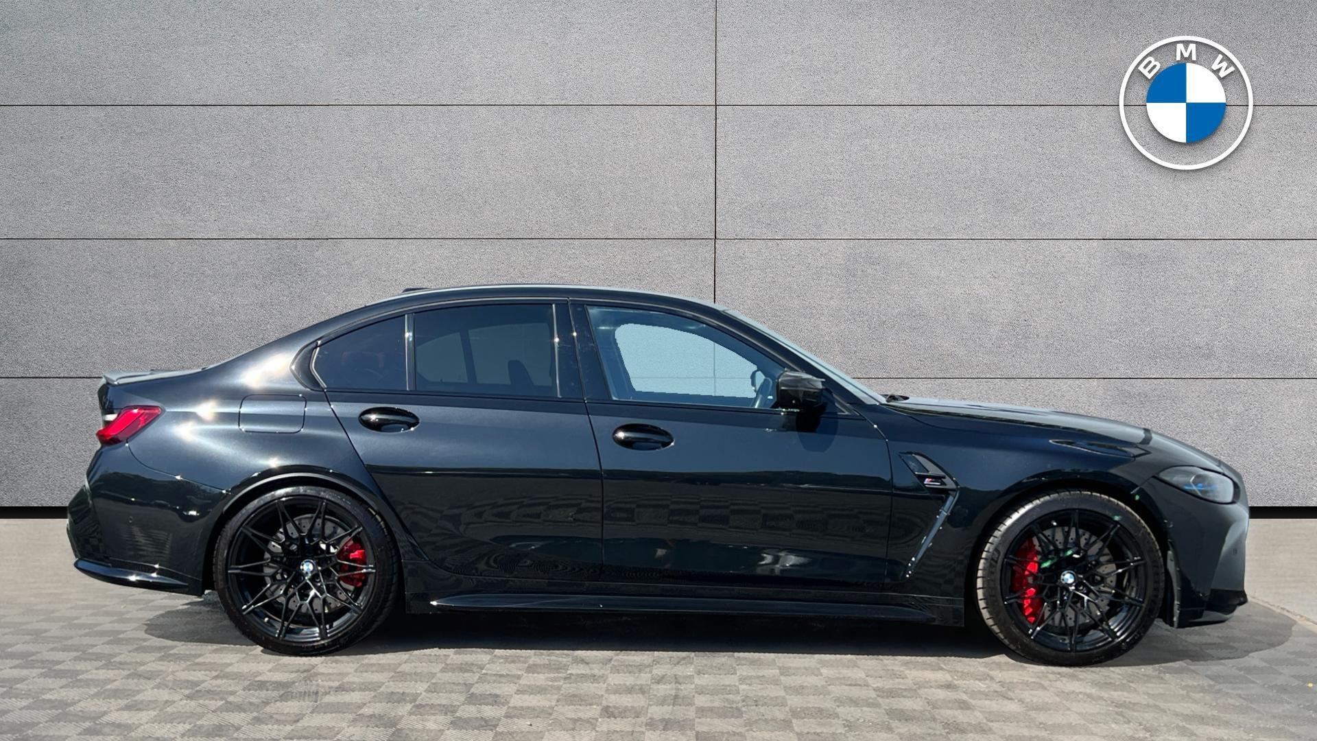 BMW M3 view 3