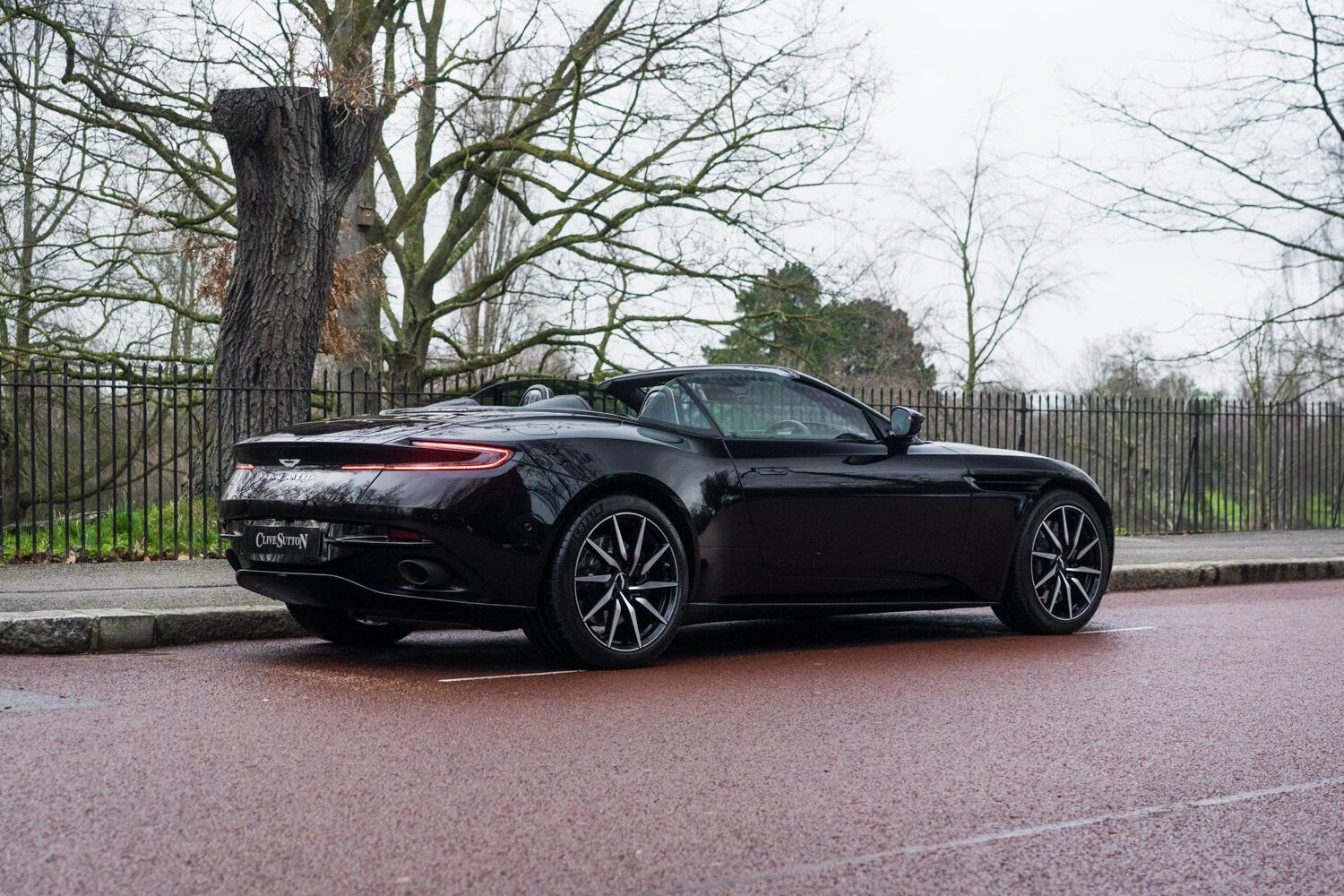 Aston Martin DB11 view 4