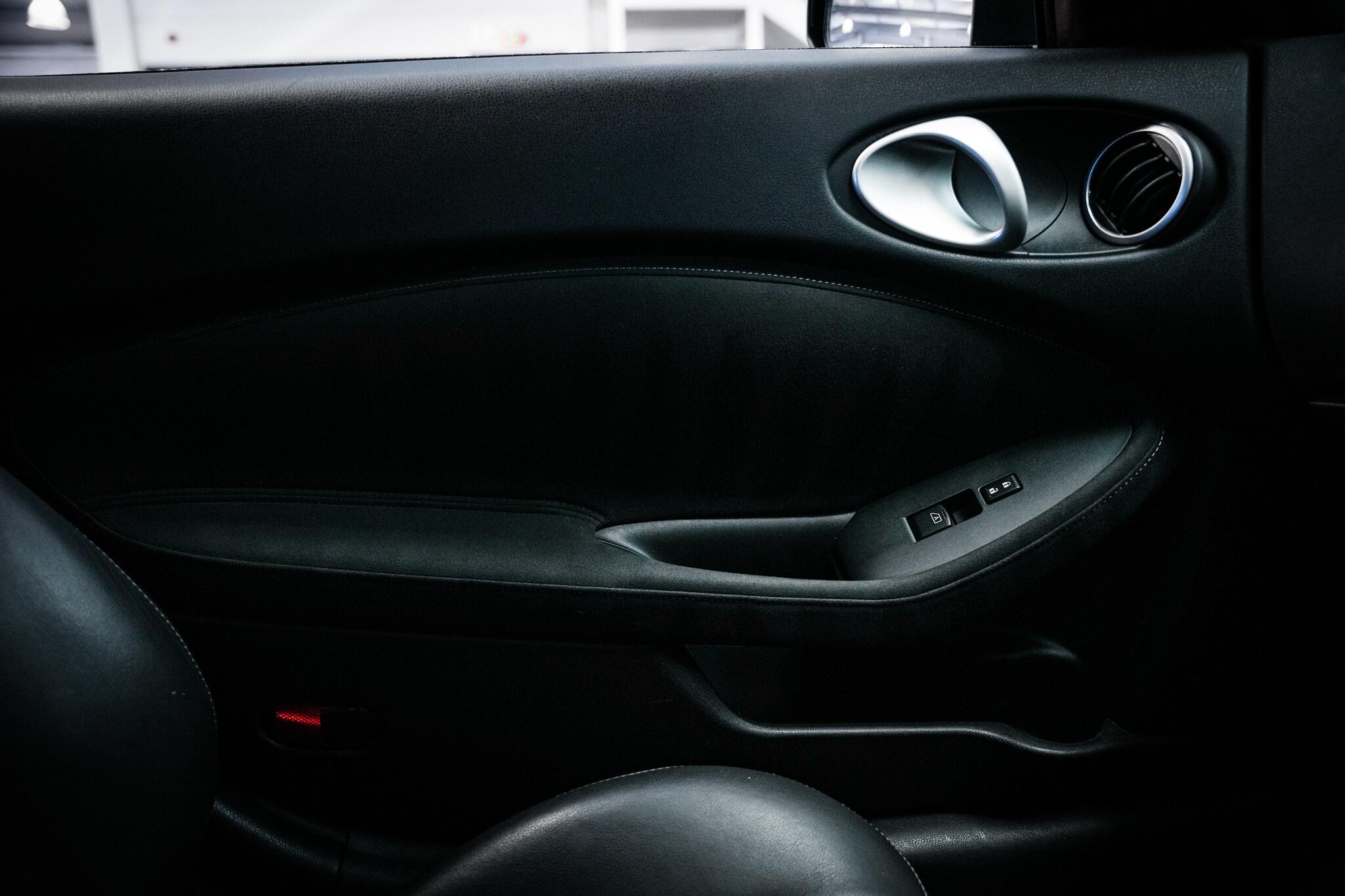 Nissan 370z view 45