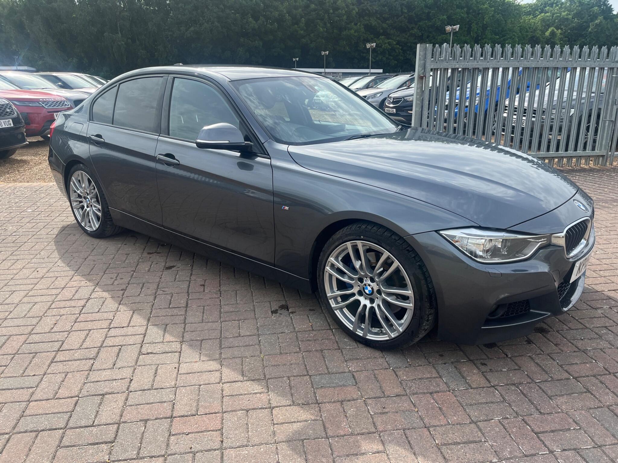 BMW 3 Series view 8