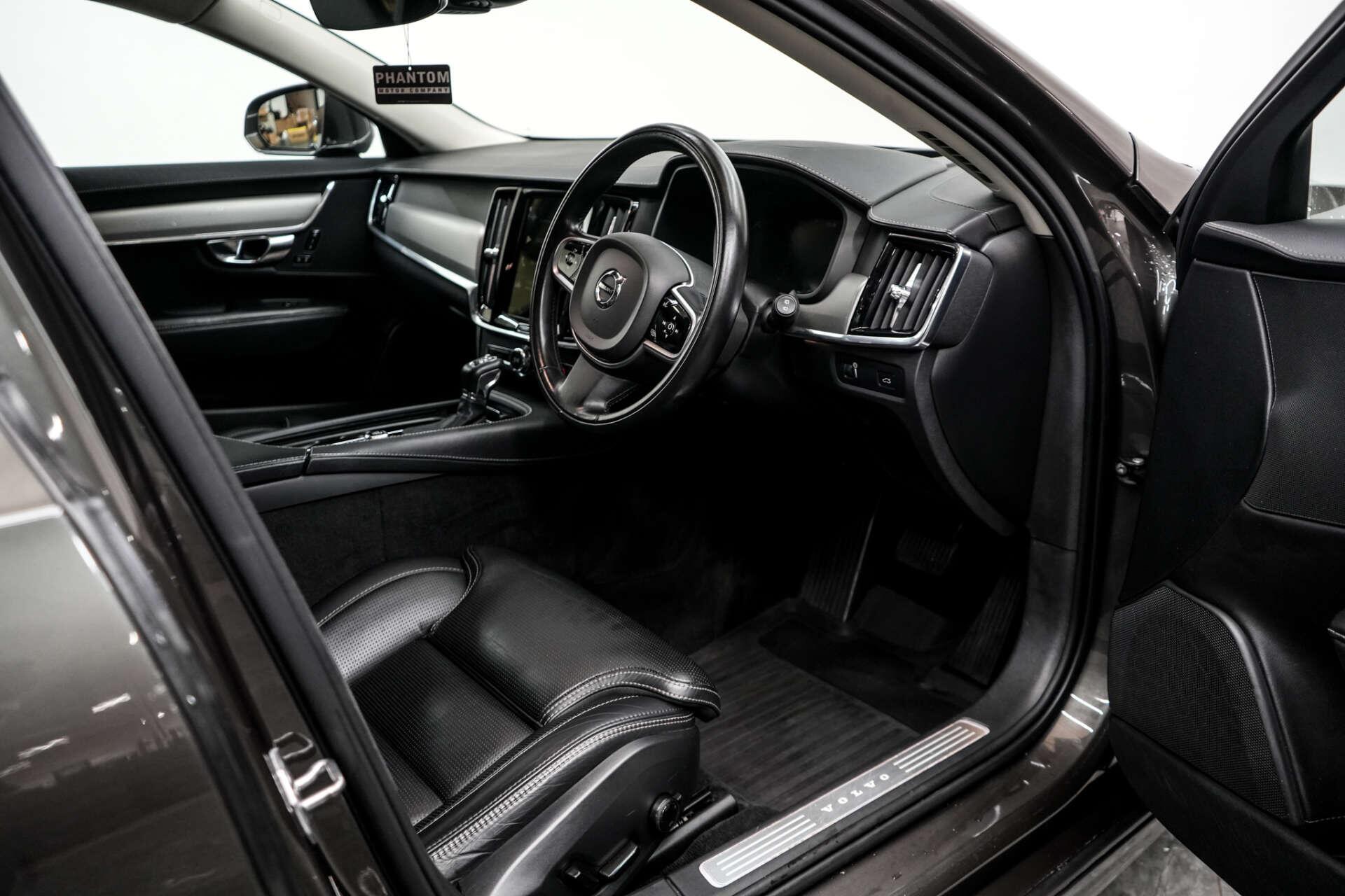 Volvo V90 view 12