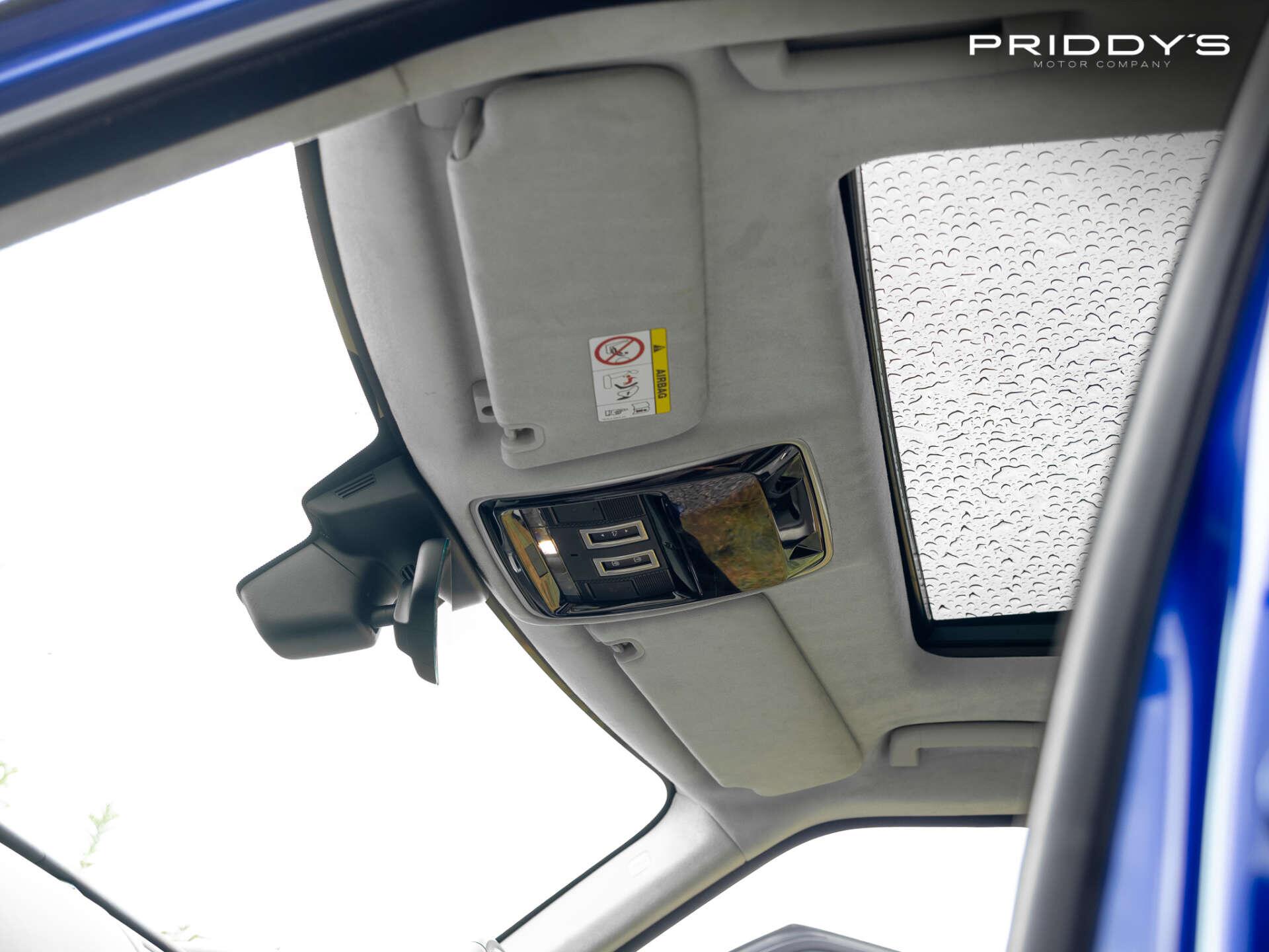 Land Rover Range Rover Sport view 30
