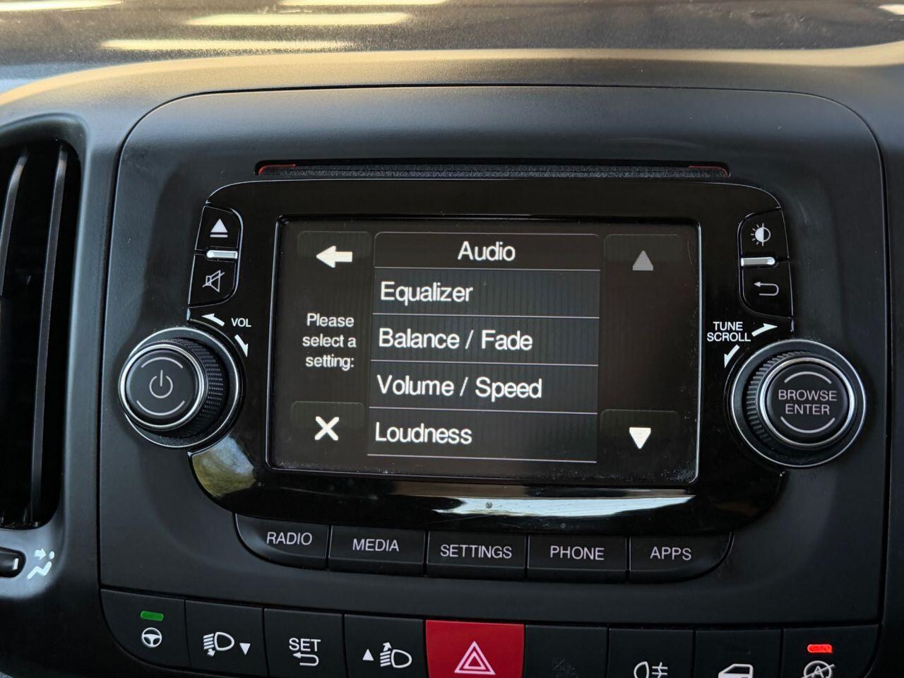 Fiat 500l view 42