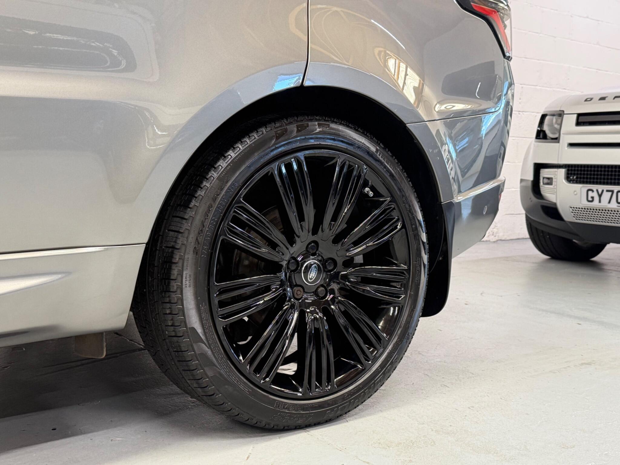 Land Rover Range Rover Sport view 22